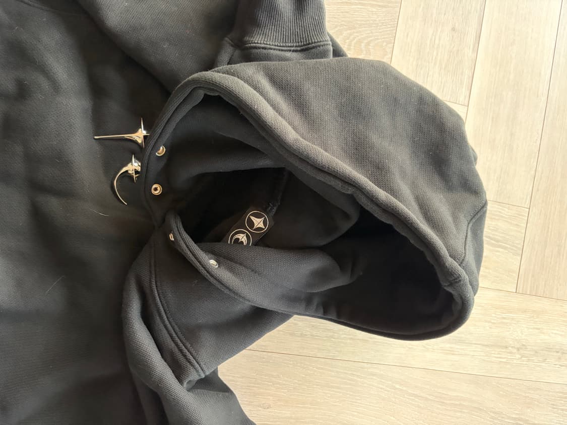 떠그클럽 후드티 상품이미지2