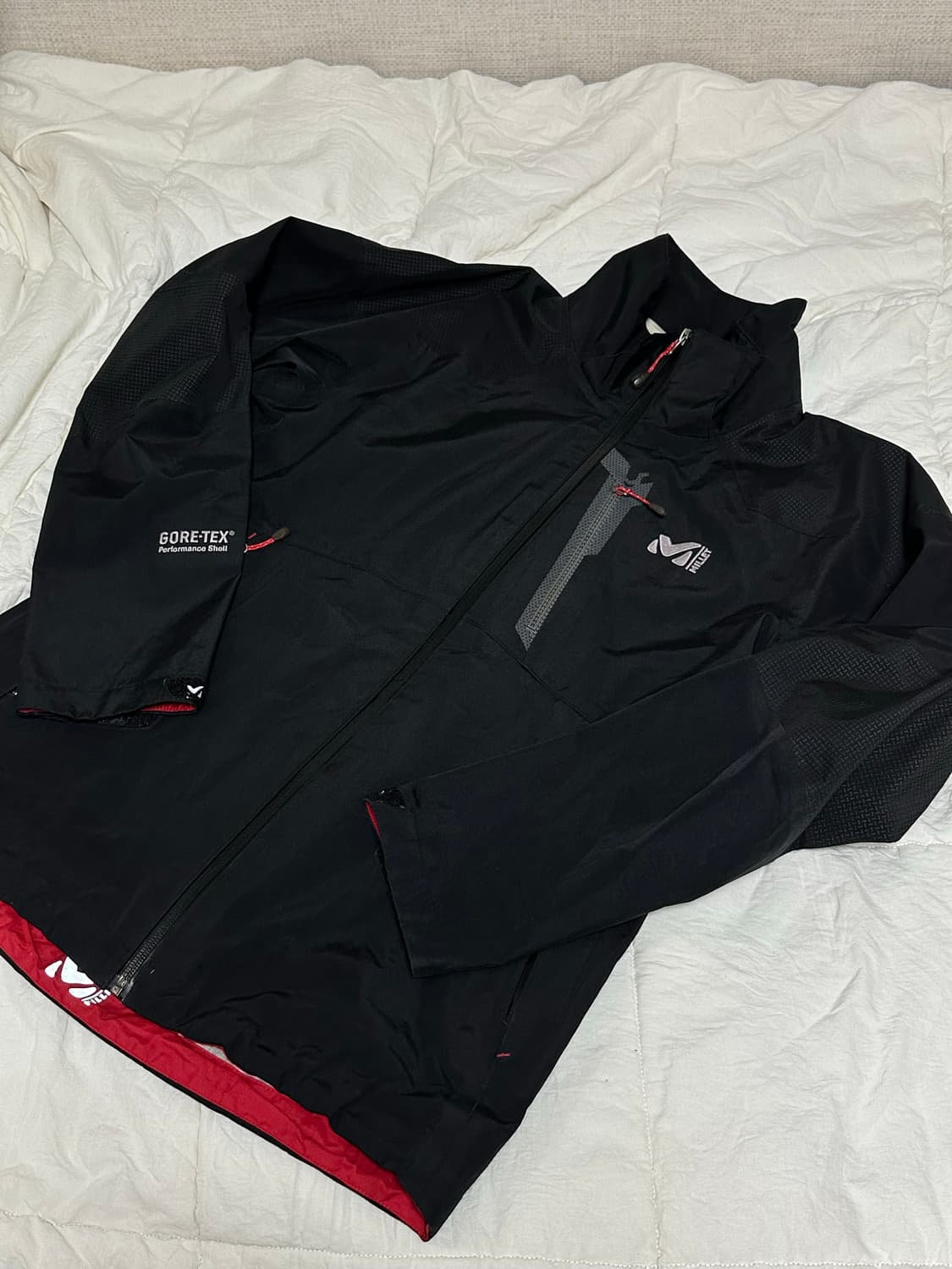 밀레 고어텍스 바람막이 라지 고프코어 상품이미지1