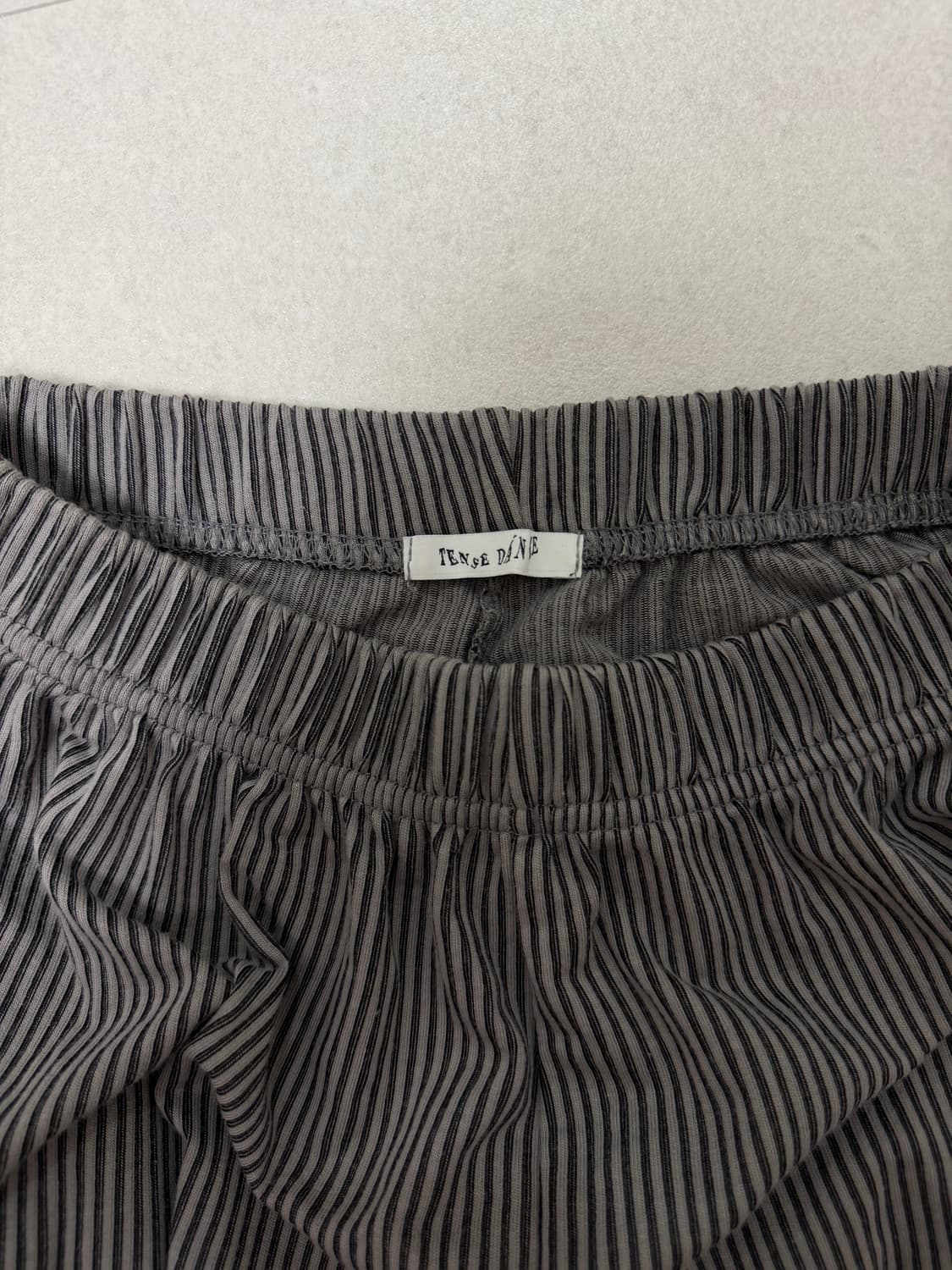 탠스댄스(파히섬) stripe easy pants_black 상품이미지6
