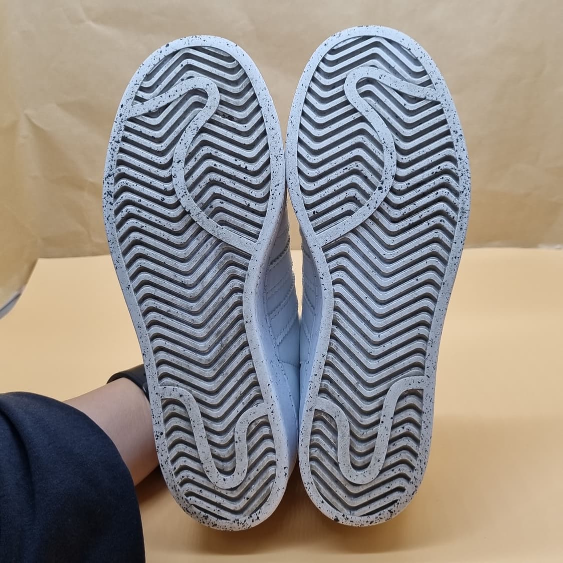 아디다스 슈퍼스타 볼드 여성스니커즈230. 상품이미지3