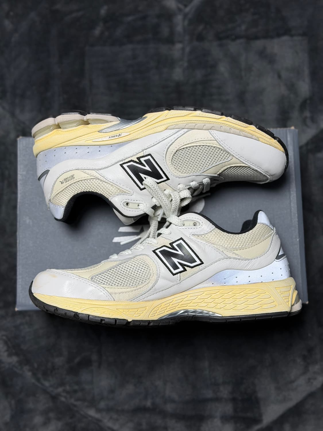 [265] 뉴발란스 X 디스이즈네버댓 2002R 화이트 상품이미지5