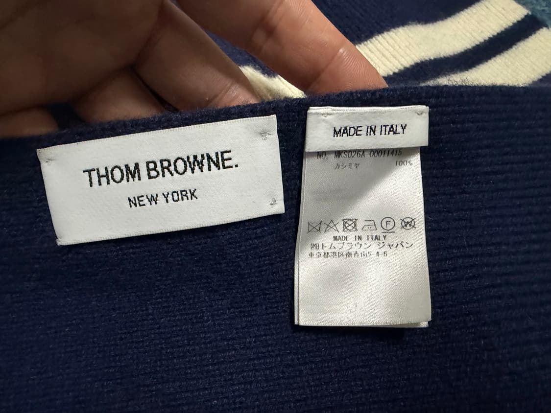 톰브라운 캐시미어 사선 네이비 머플러 상품이미지5