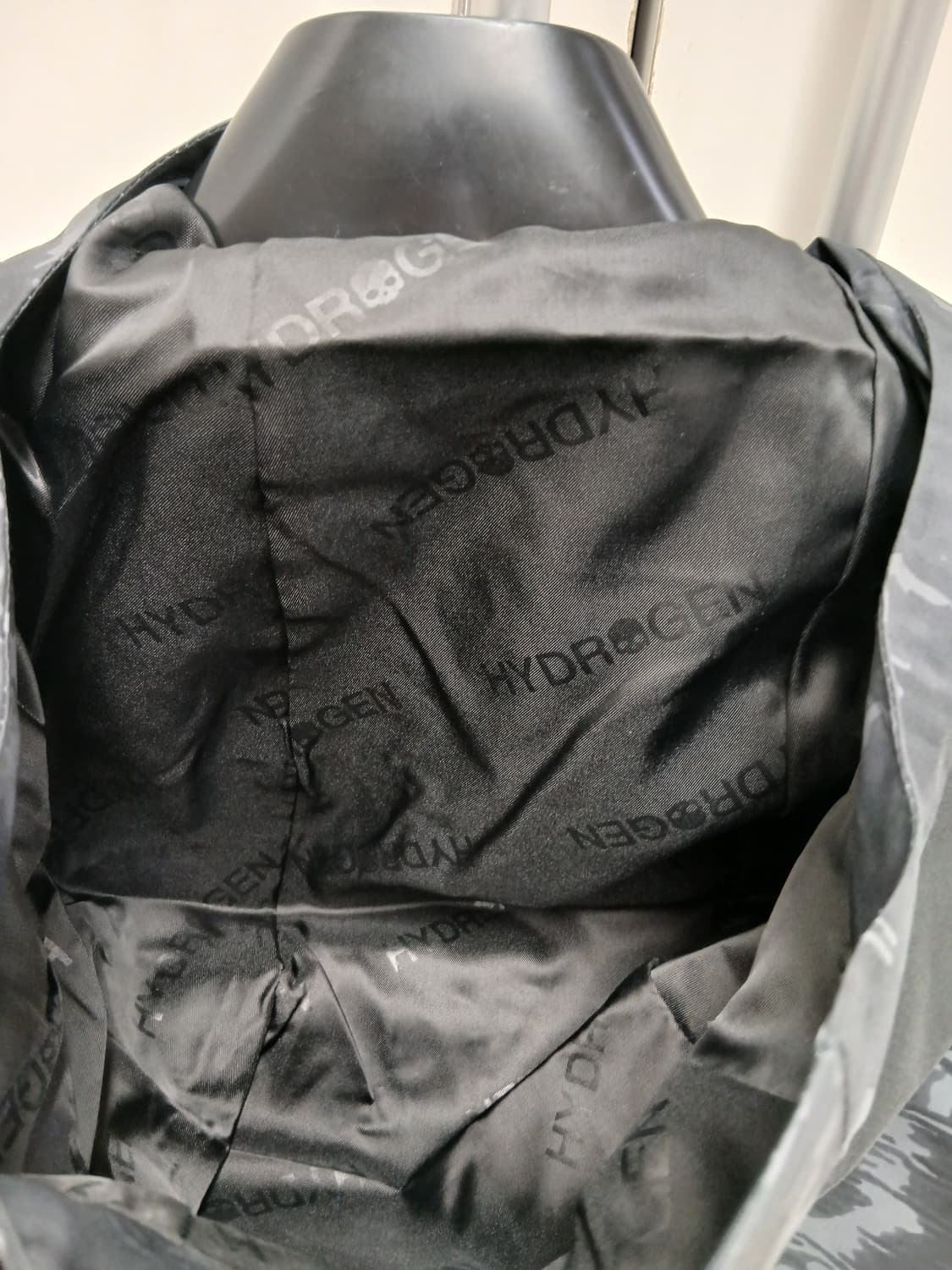 [새상품] 하이드로겐 바람막이 105(XL) 상품이미지8