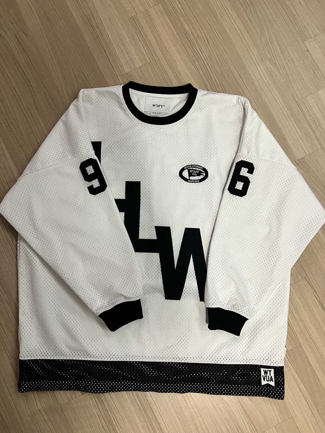 더블탭스 WTAPS NETMINDER 화이트 롱슬리브 상품이미지3