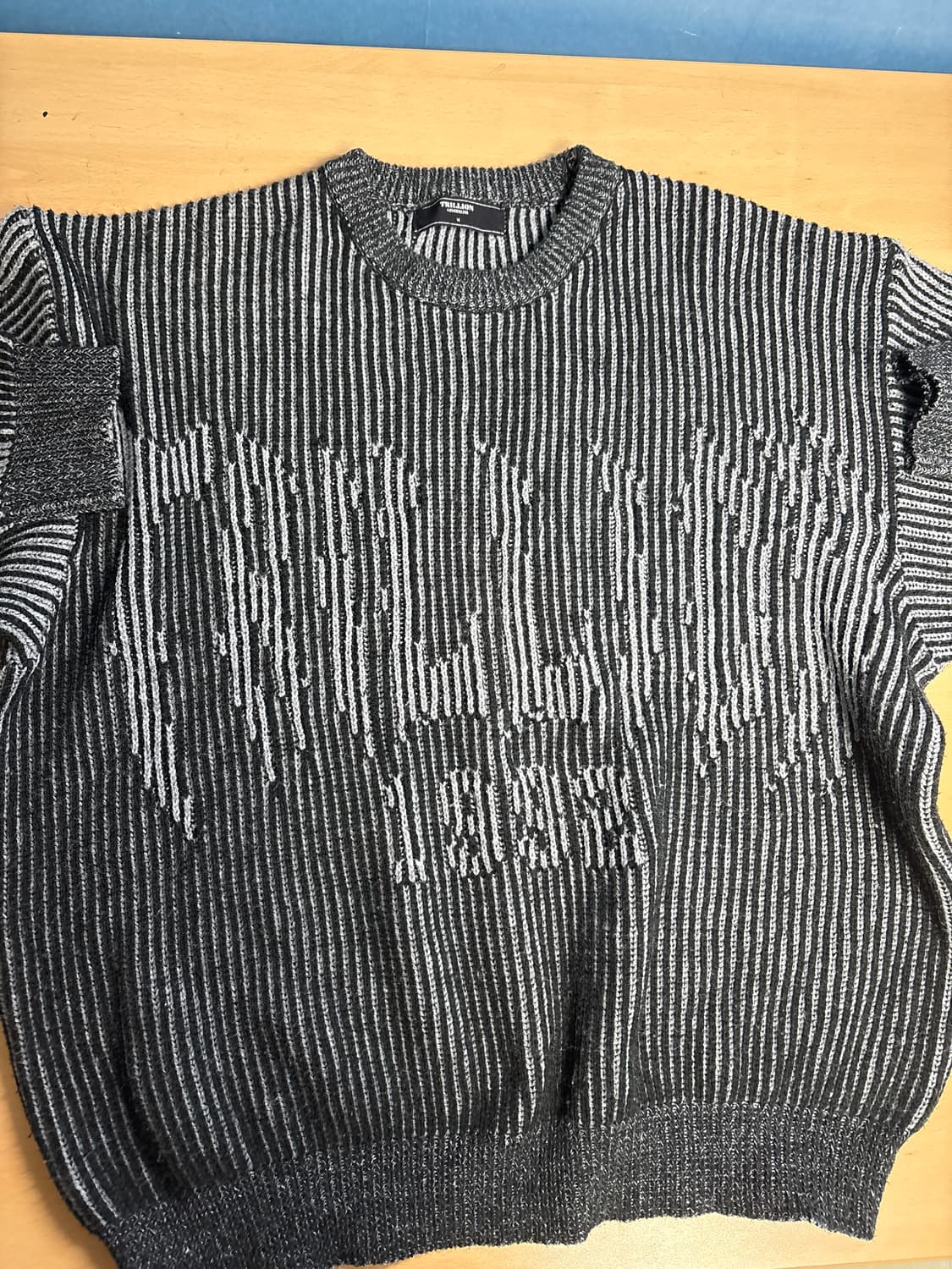 트릴리온 니트 상품이미지1