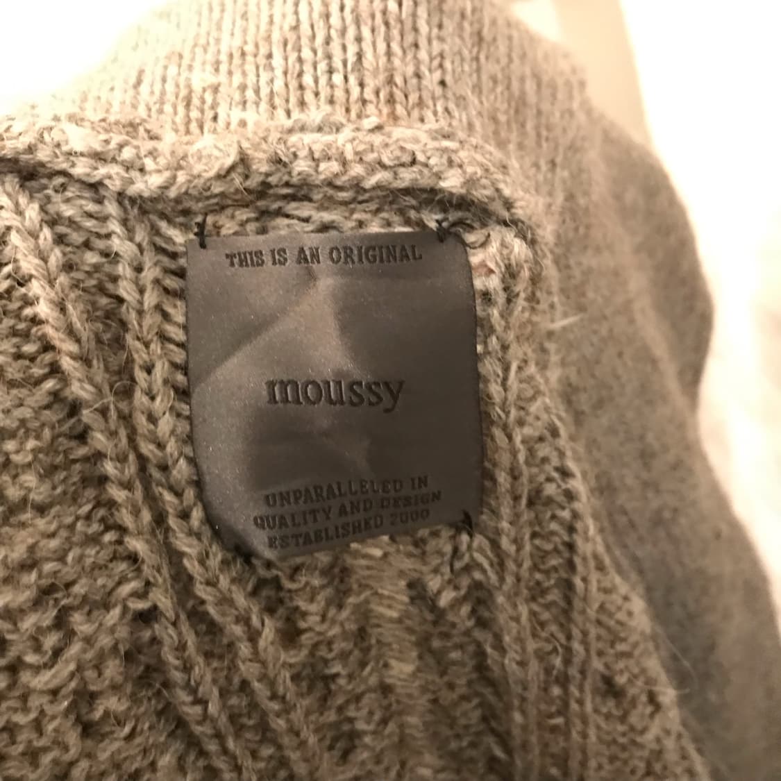 Moussy 마우지 알파카 오네갸루 숄카라 니트 롱가디건 상품이미지8