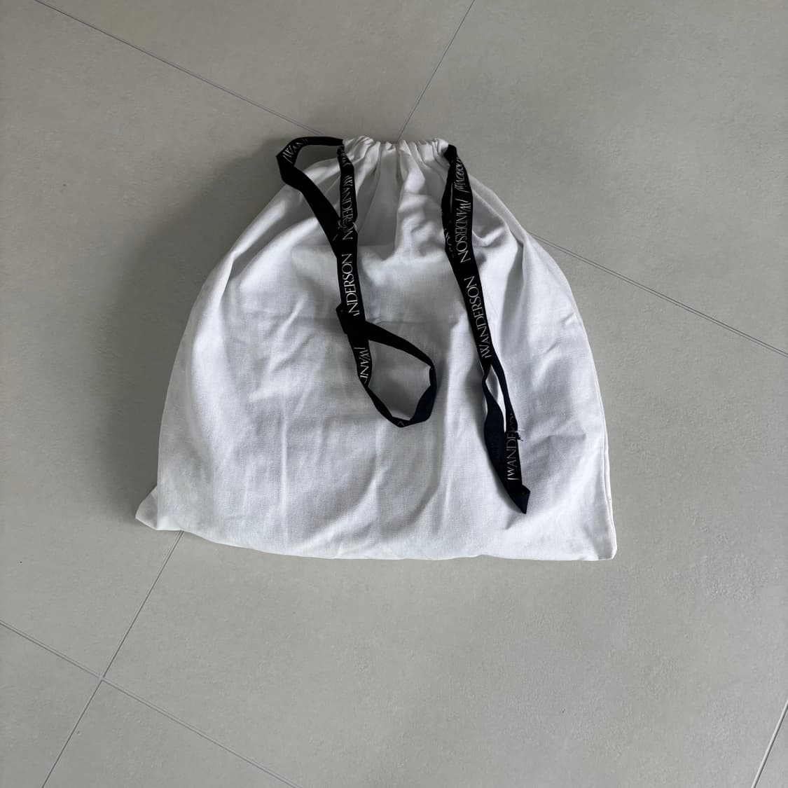 JW 앤더슨 니트 백 상품이미지4