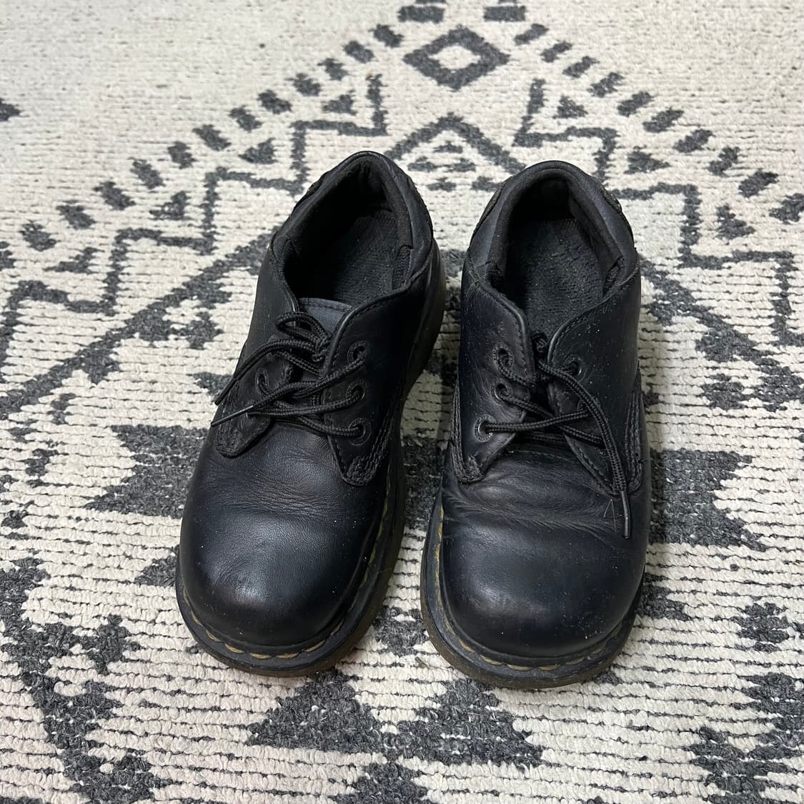 Dr.Martens 닥터마틴 CHANDA 레더 슈즈 상품이미지2