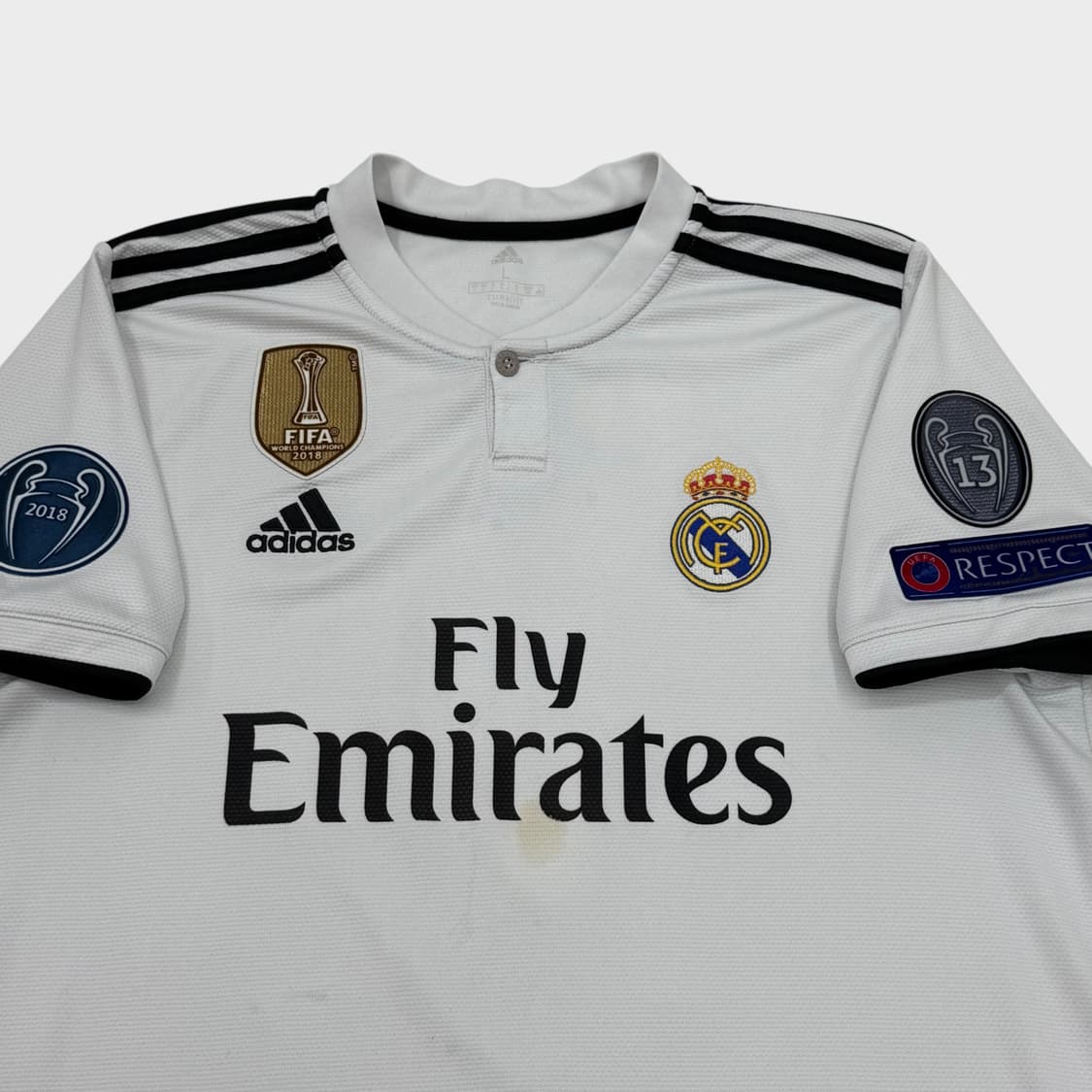 18-19 레알 마드리드 홈 No.10 루카 모드리치 상품이미지3