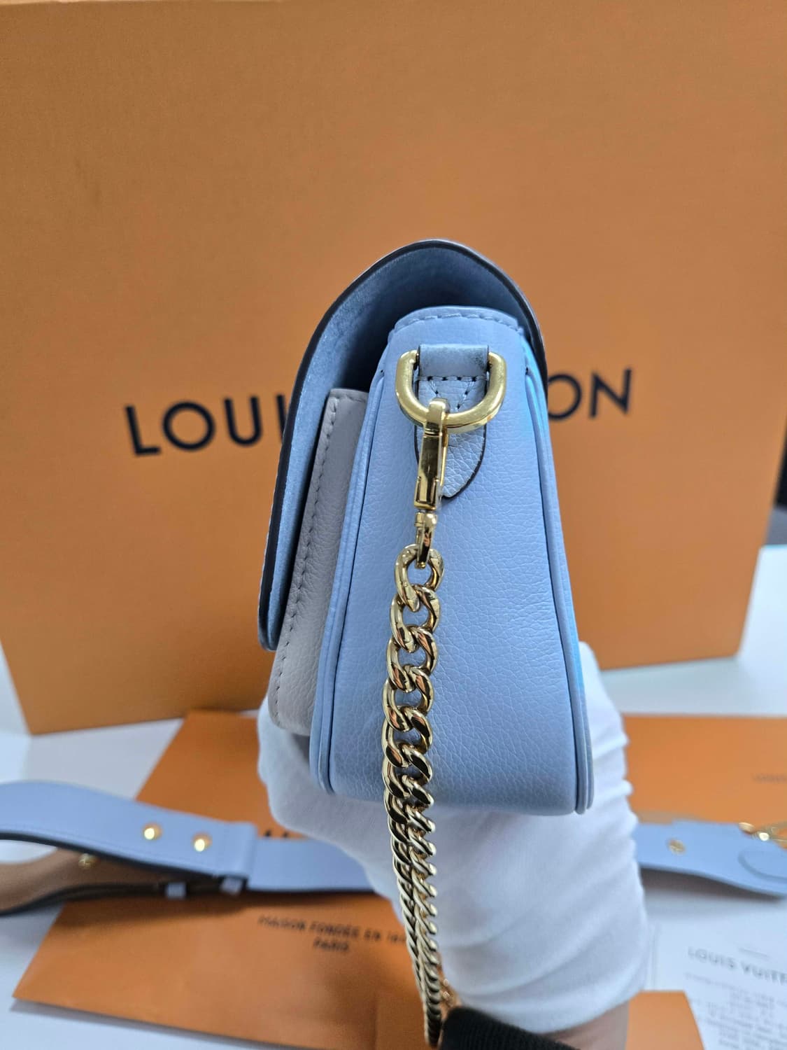 [40%할인] 루이비통 락미 텐더 숄더백 상품이미지5