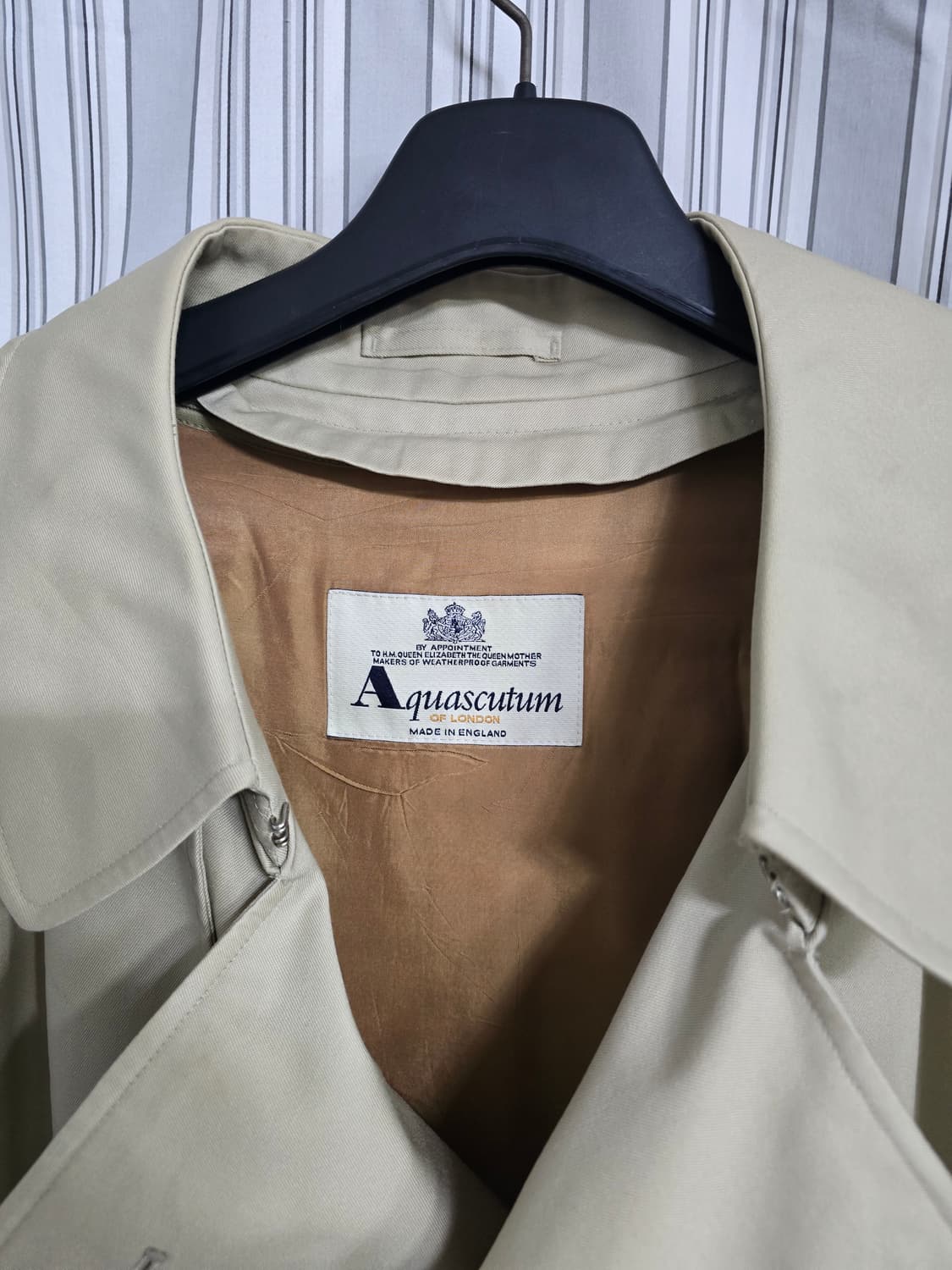 (XL.105) 아쿠아스큐텀 더블 브래스트 트렌치코트 상품이미지6