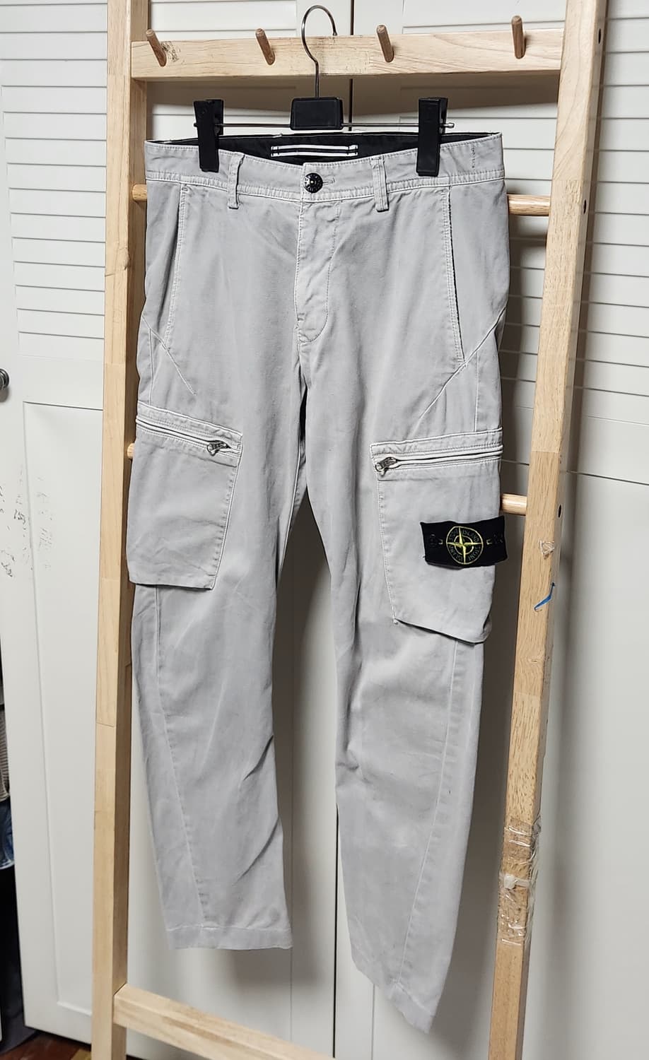 스톤아일랜드 백화점판 그레이 카고 팬츠 바지 상품이미지2