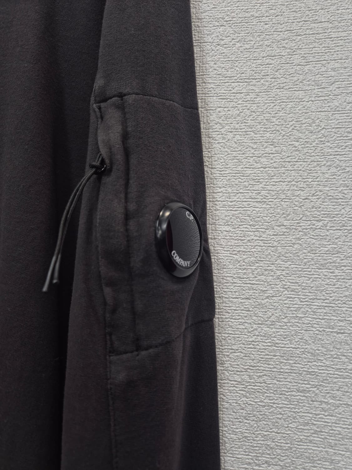 C.P 컴퍼니 고글 맨투맨 티셔츠 / 105(정품) 상품이미지2