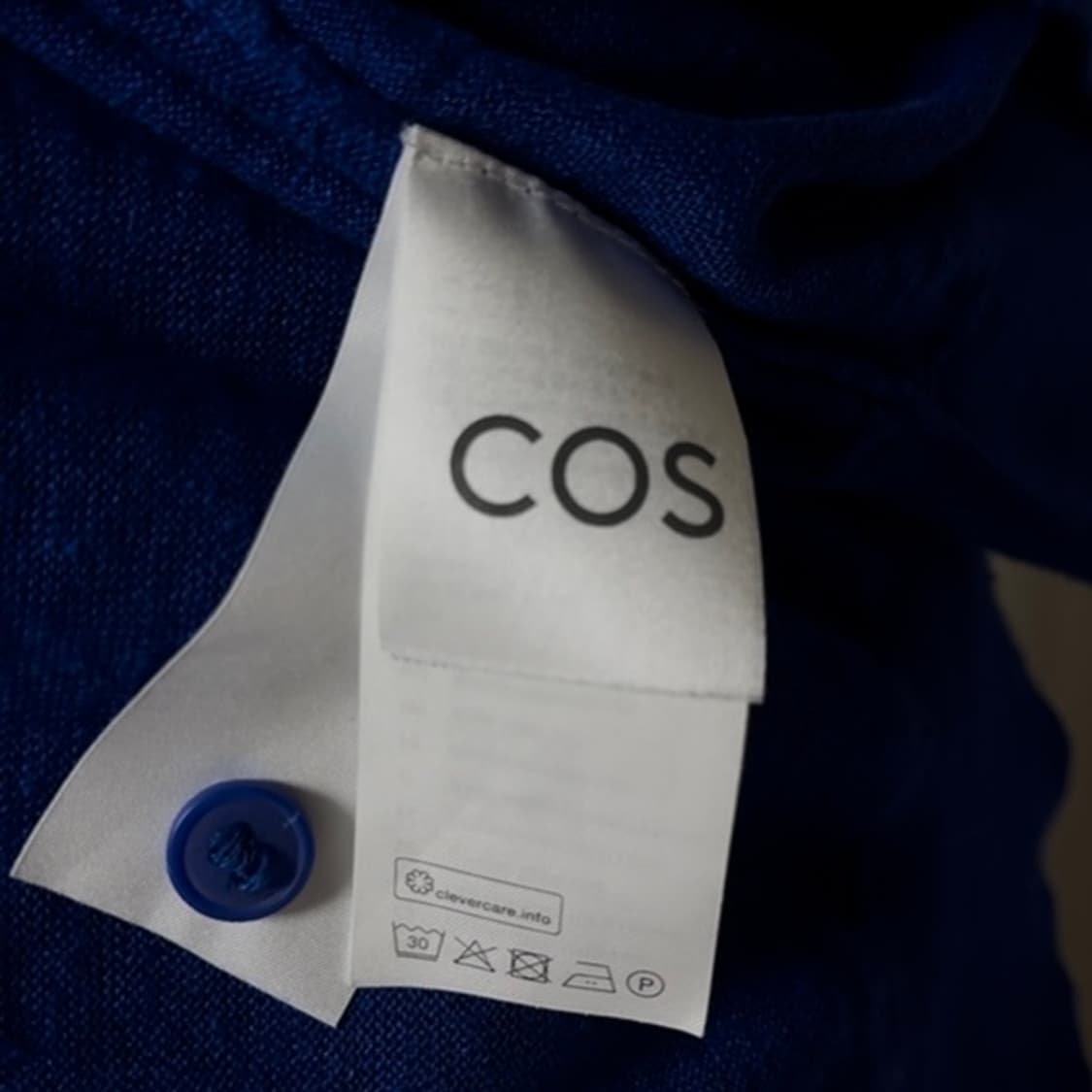 cos 코스 V-NECK LINEN CARDIGAN 린넨 가디건, 블루 상품이미지2