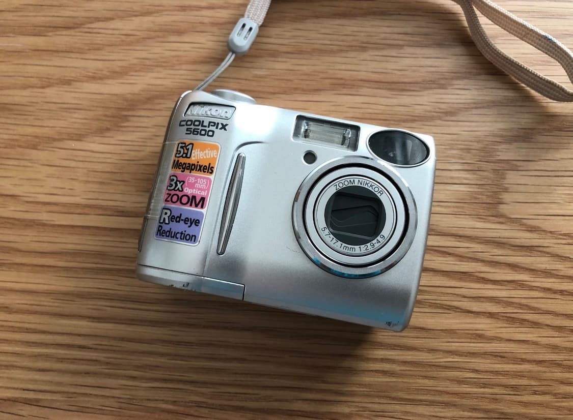 니콘 쿨픽스 5600 !-! 상품이미지2