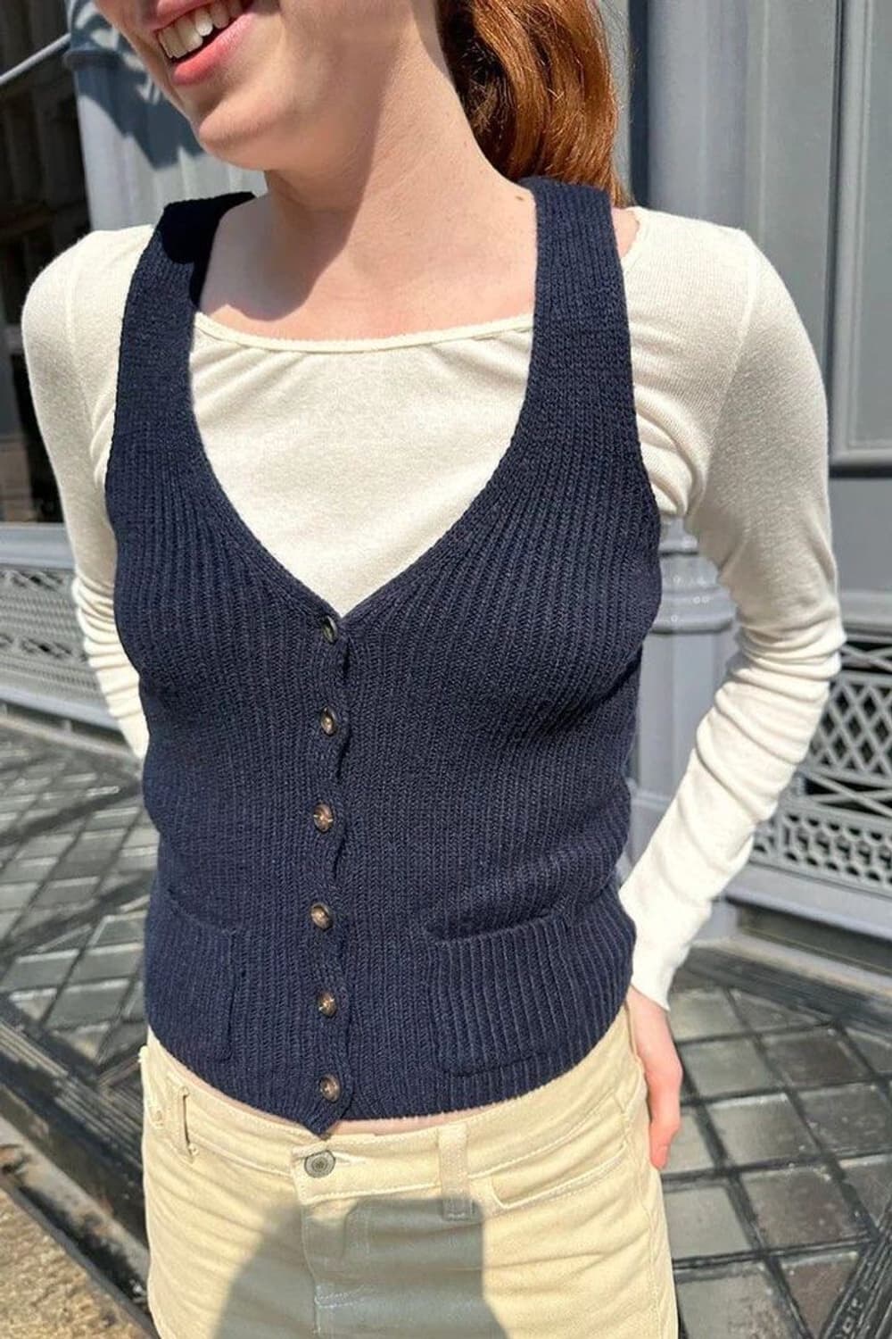 브랜디멜빌 Brandy Melville 울 베스트 네이비 상품이미지3