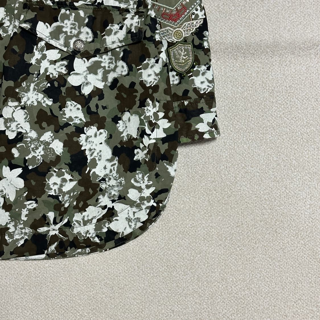 에고이스트 핫피스 와펜자수 점퍼 상품이미지4