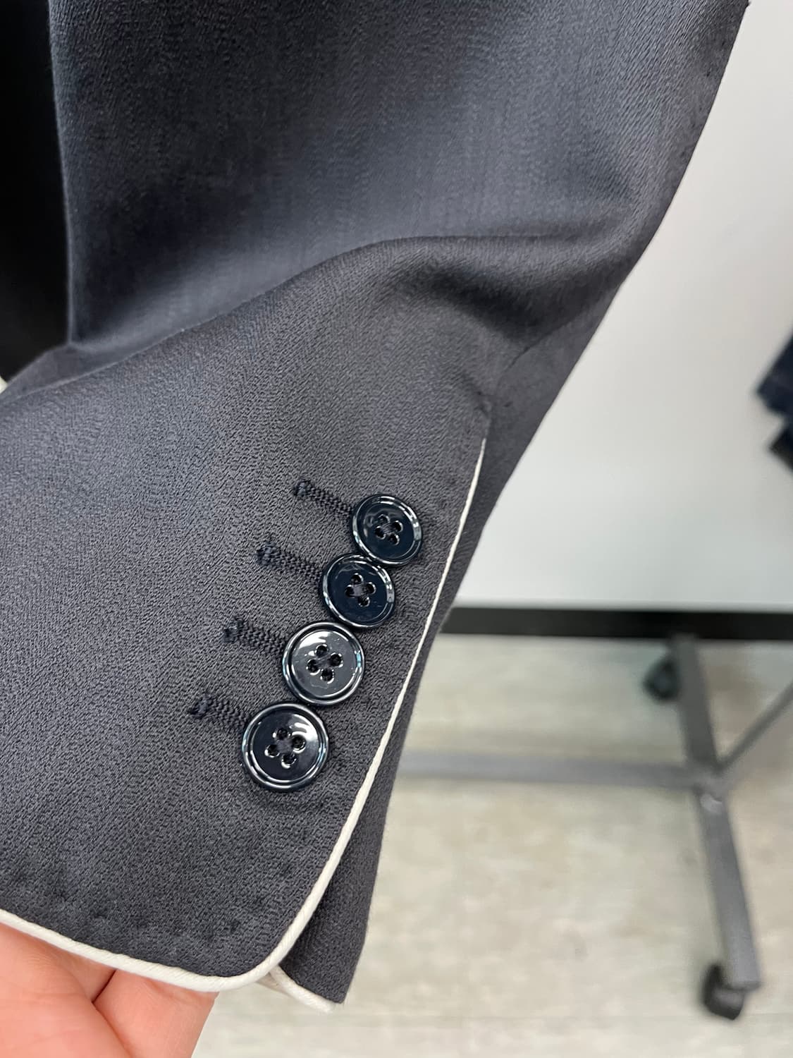 100) 돌체앤가바나 09 컬렉션 파이핑자켓 상품이미지4