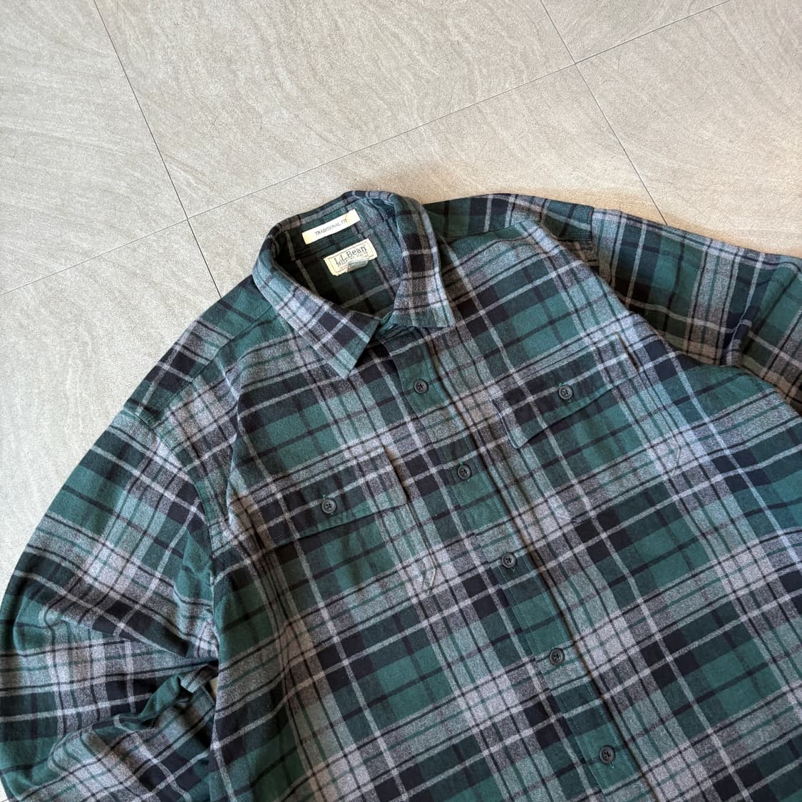 L.L.bean 정품 엘엘빈 체크 코듀로이 긴팔 셔츠 상품이미지2