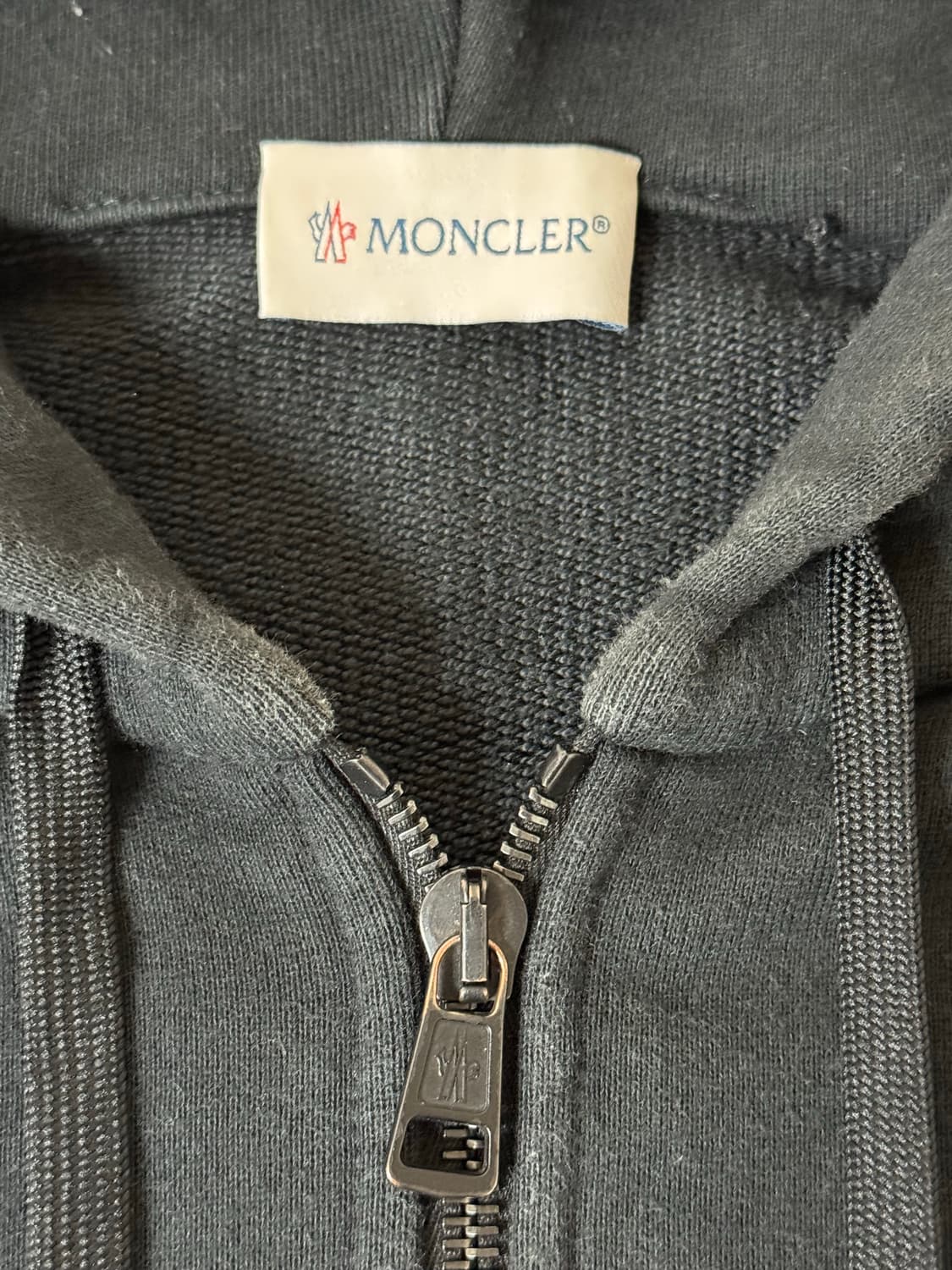 Moncler 몽클레어 프라그먼트 후드 집업 블랙 상품이미지4