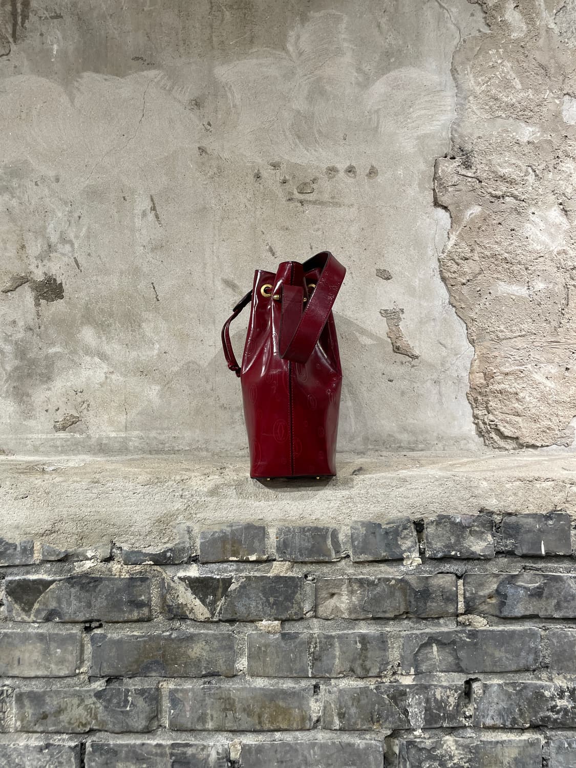 까르띠에 레드 보르도 버킷 숄더백 상품이미지2