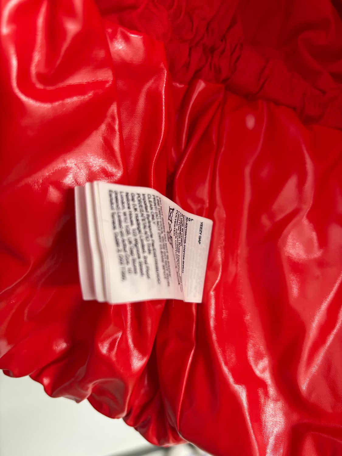 이지 갭 YZY 레드 패딩 점퍼 상품이미지5