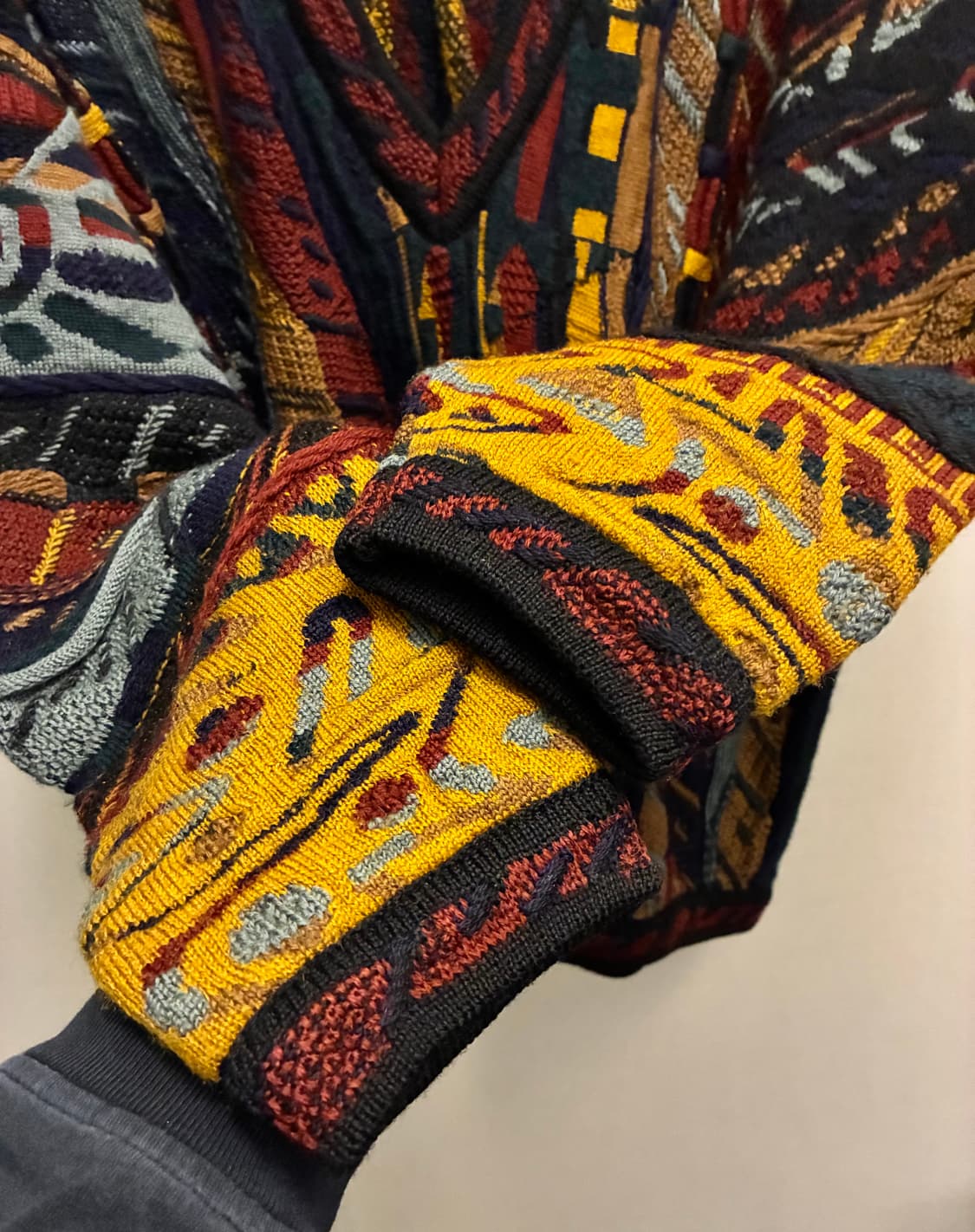 (M/103)Coogi 쿠지 3D 에스닉 빈티지 케이블 V넥 니트 상품이미지4