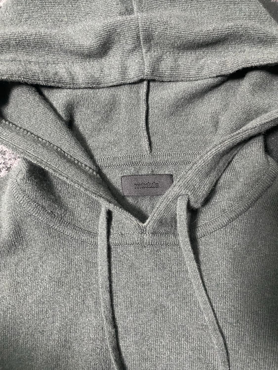 머듈 니트후드 chive 0size 상품이미지2