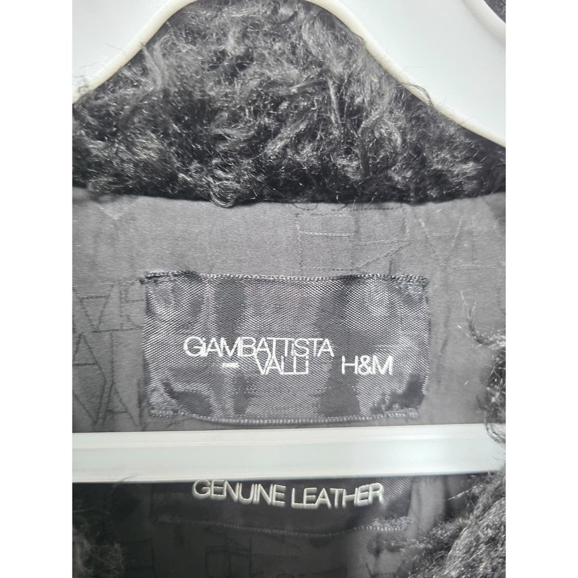 택포) Giambattista Valli 블랙 가죽 퍼 자켓 M 상품이미지2