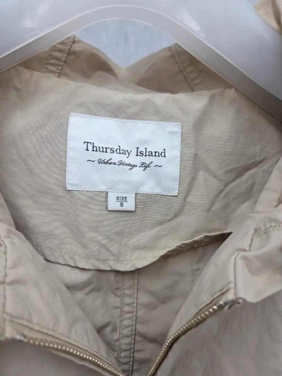 여성 S 써스데이아일랜드 후드 바람막이 상품이미지4