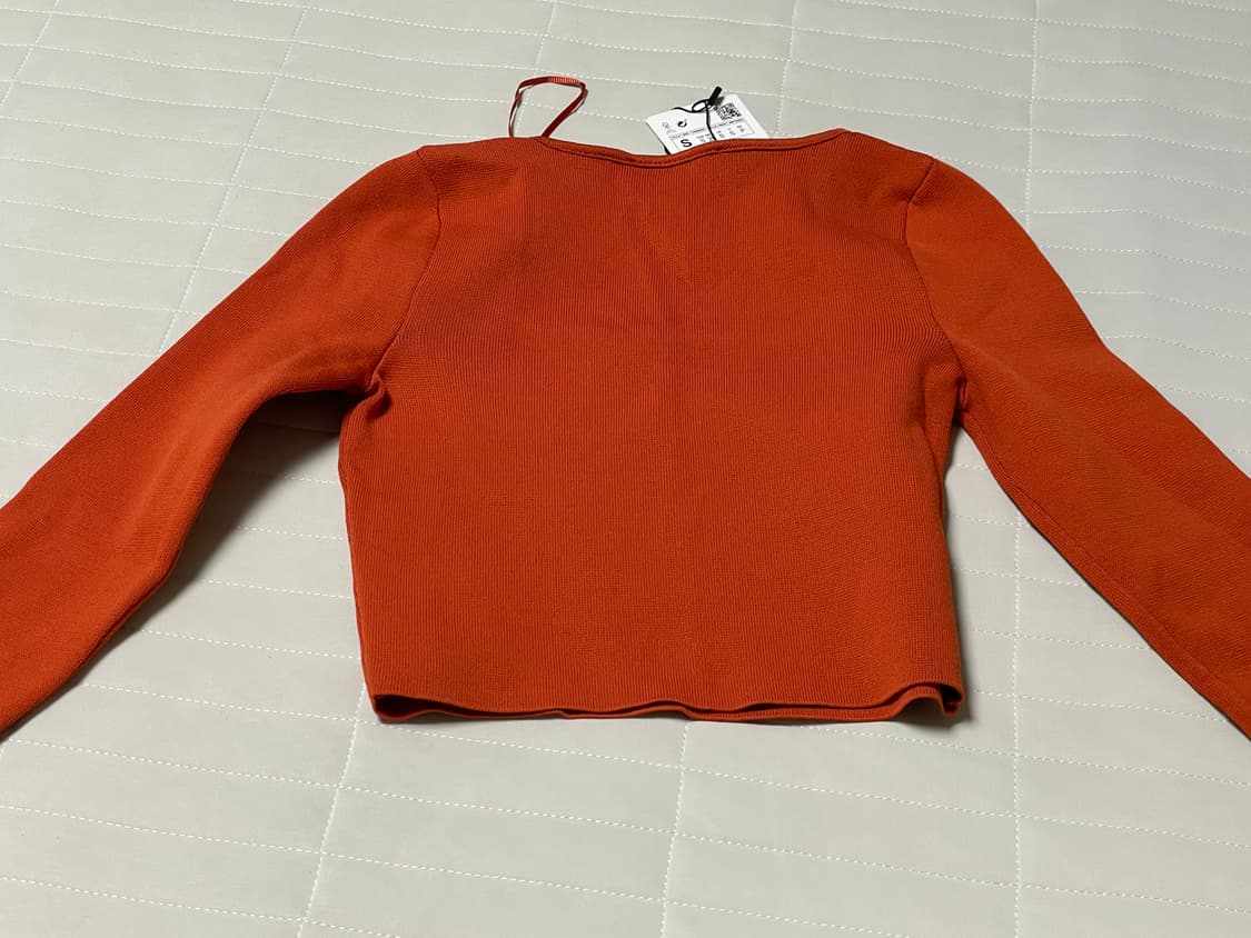 [새상품]ZARA 니트 크롭탑 오렌지 S 상품이미지4
