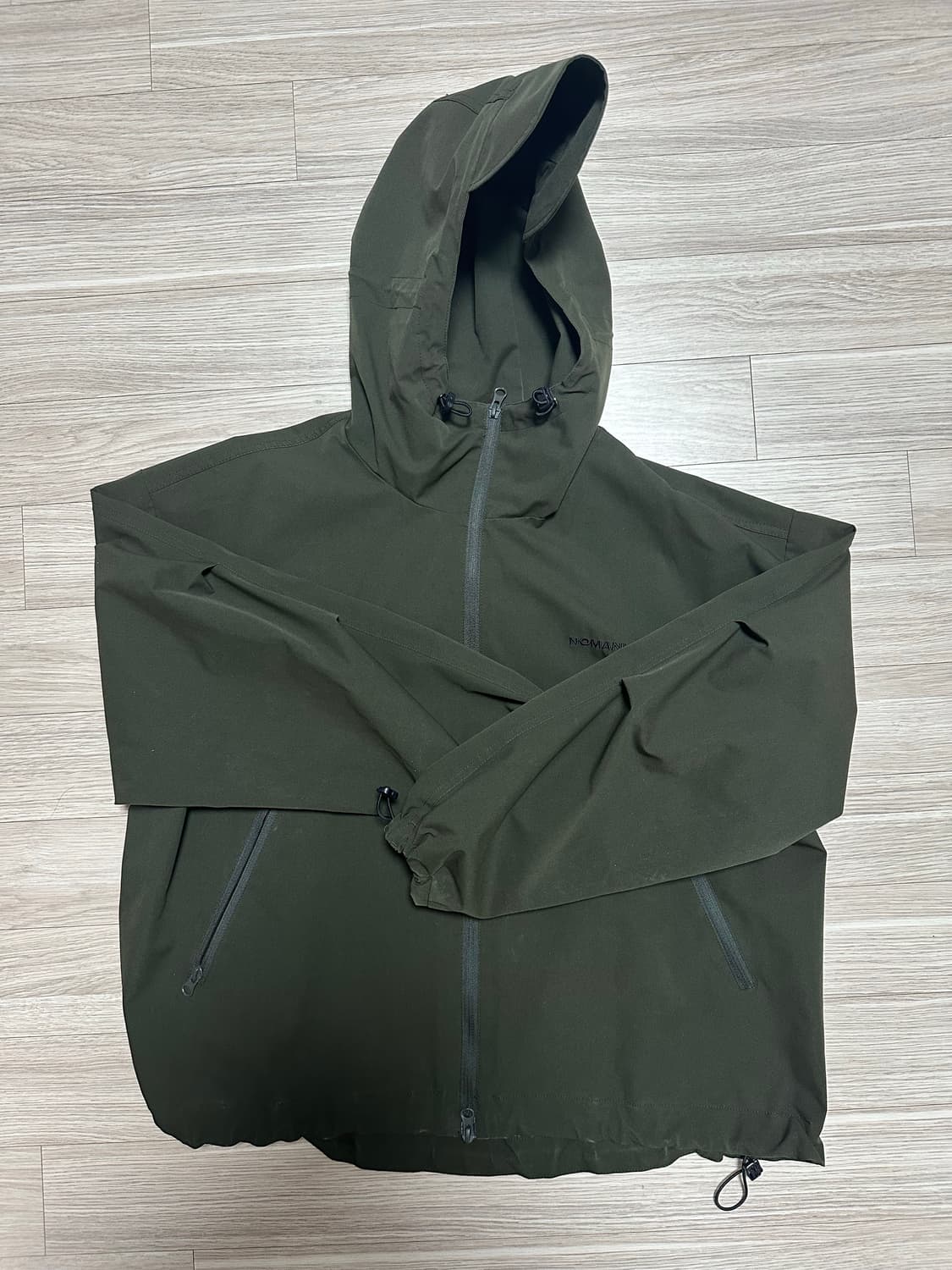 노메뉴얼 바람막이 상품이미지1