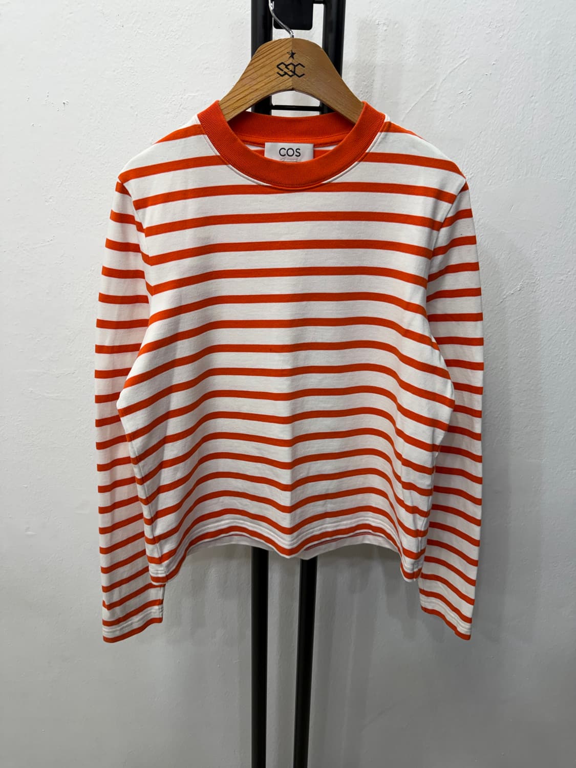 정품) COS 코스 오렌지 스트라이프 긴팔 티셔츠 S 상품이미지1