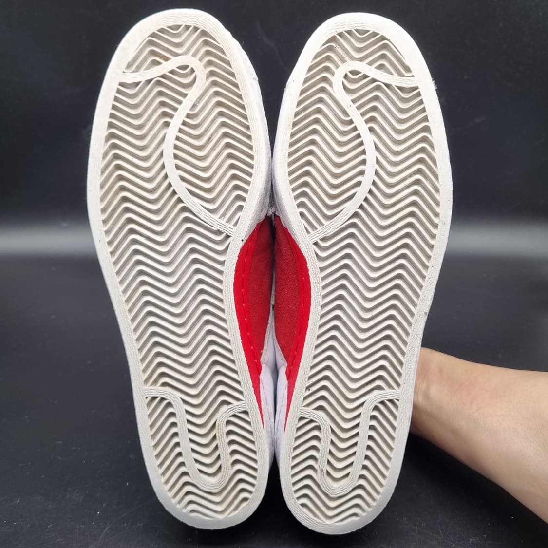 아디다스 슈퍼스타80s 하프하트 스니커즈275 상품이미지3