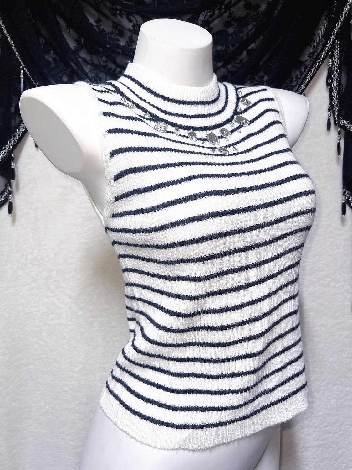 로맨틱갸루 로걀 오네 스트라이프 큐빅 장식 골지니트 탑 슬리브리스 나시 상품이미지4