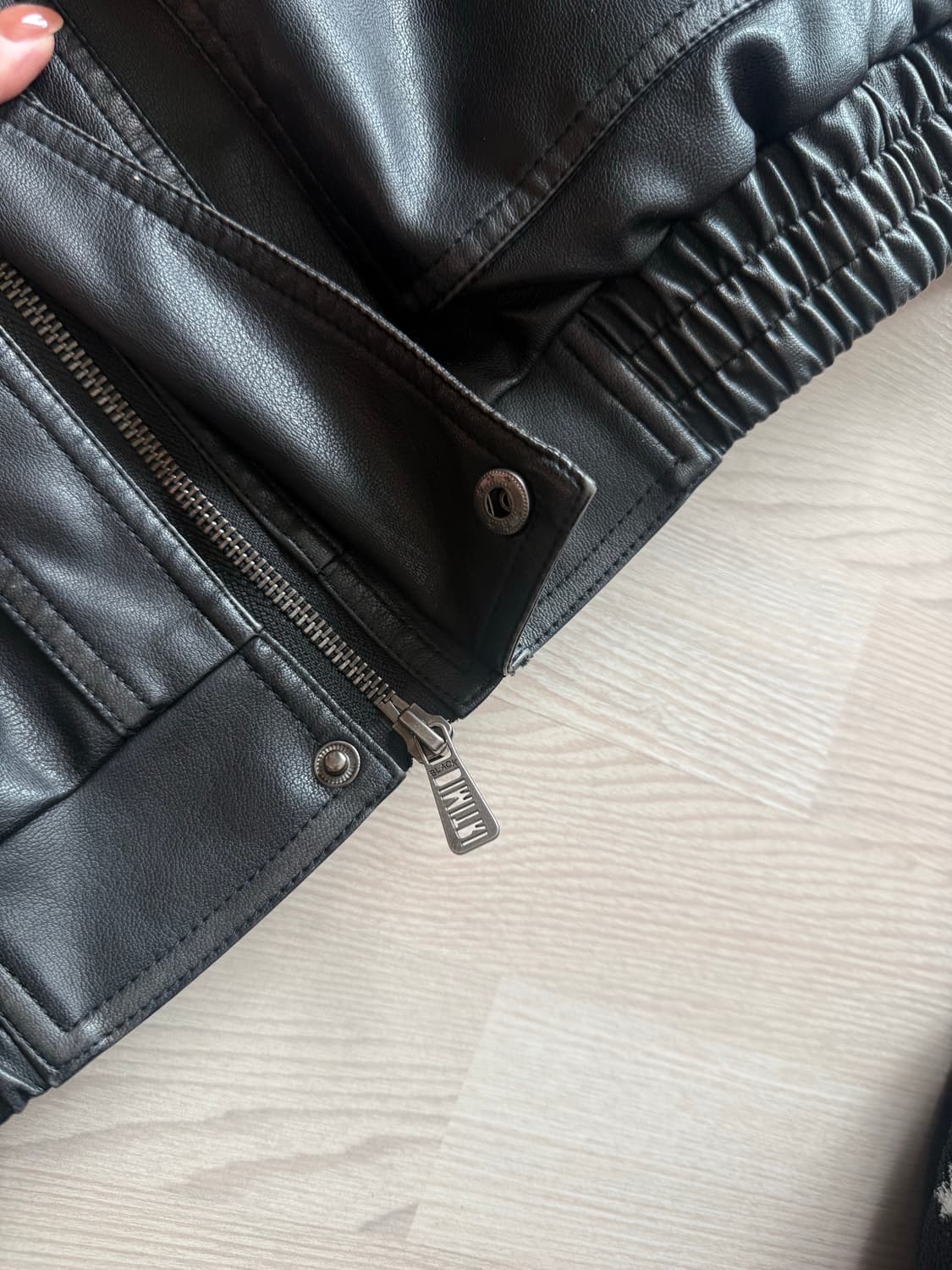 워싱 비건 레더 자켓 상품이미지4