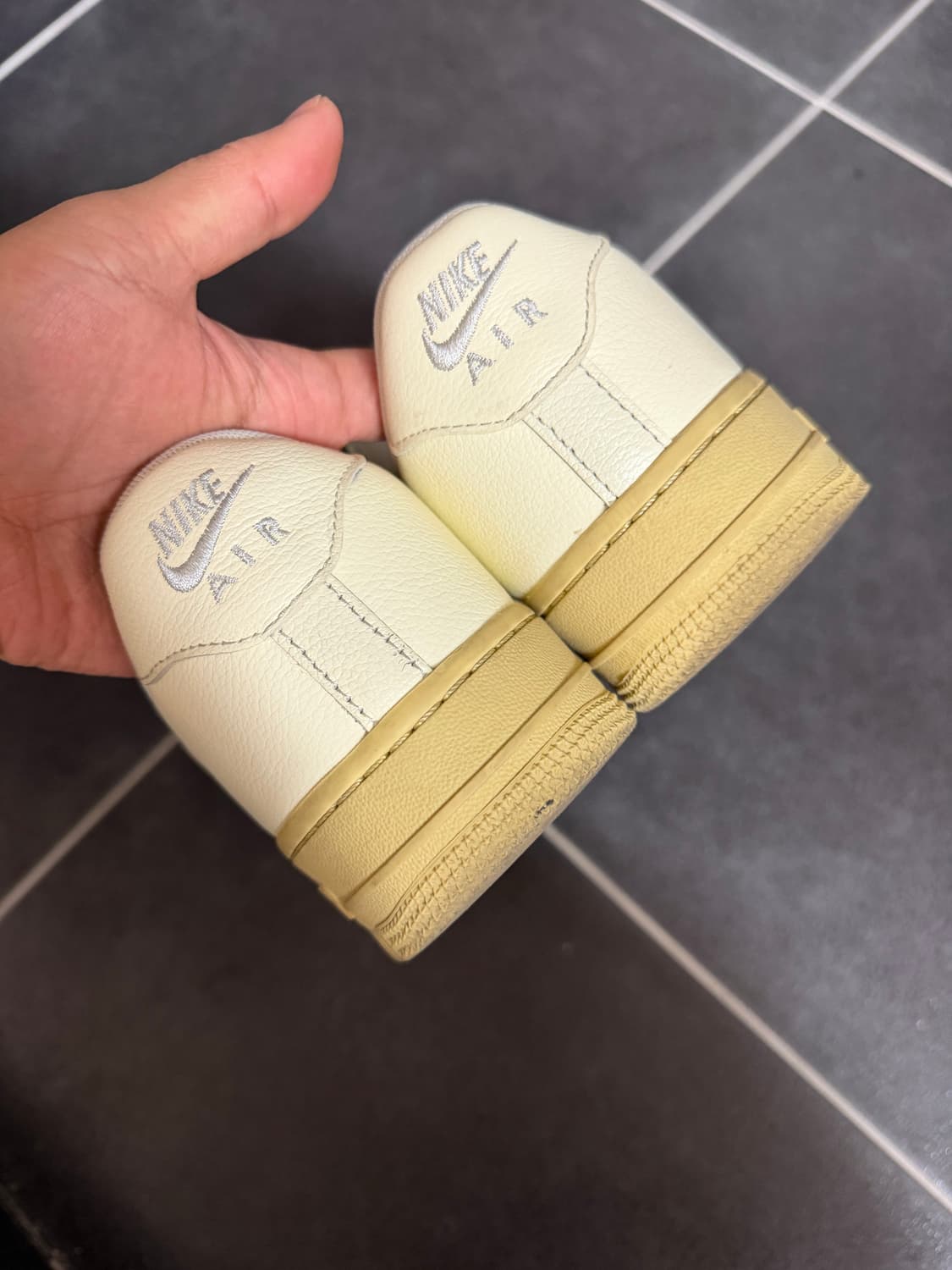 나이키 에어포스 240 상품이미지5