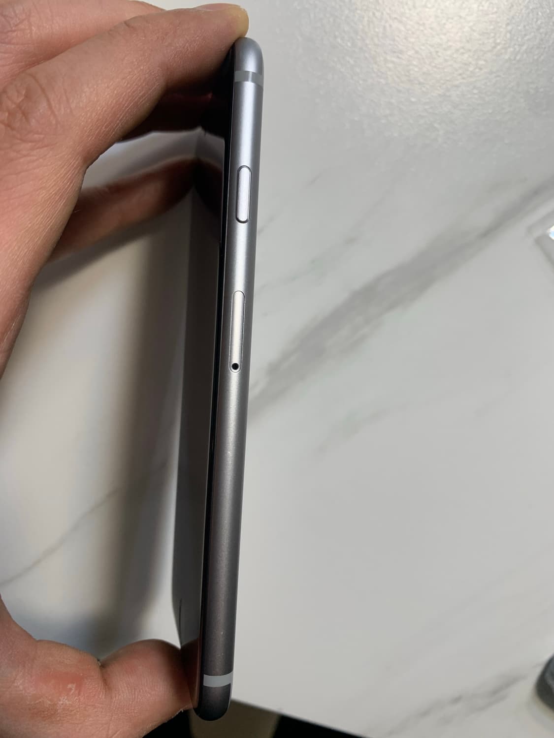 아이폰6s 스페이스그레이 32GB 상품이미지2