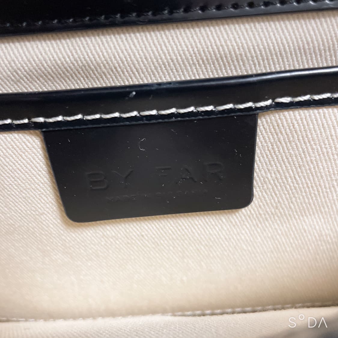 BY FAR 바이파 미란다백 상품이미지5