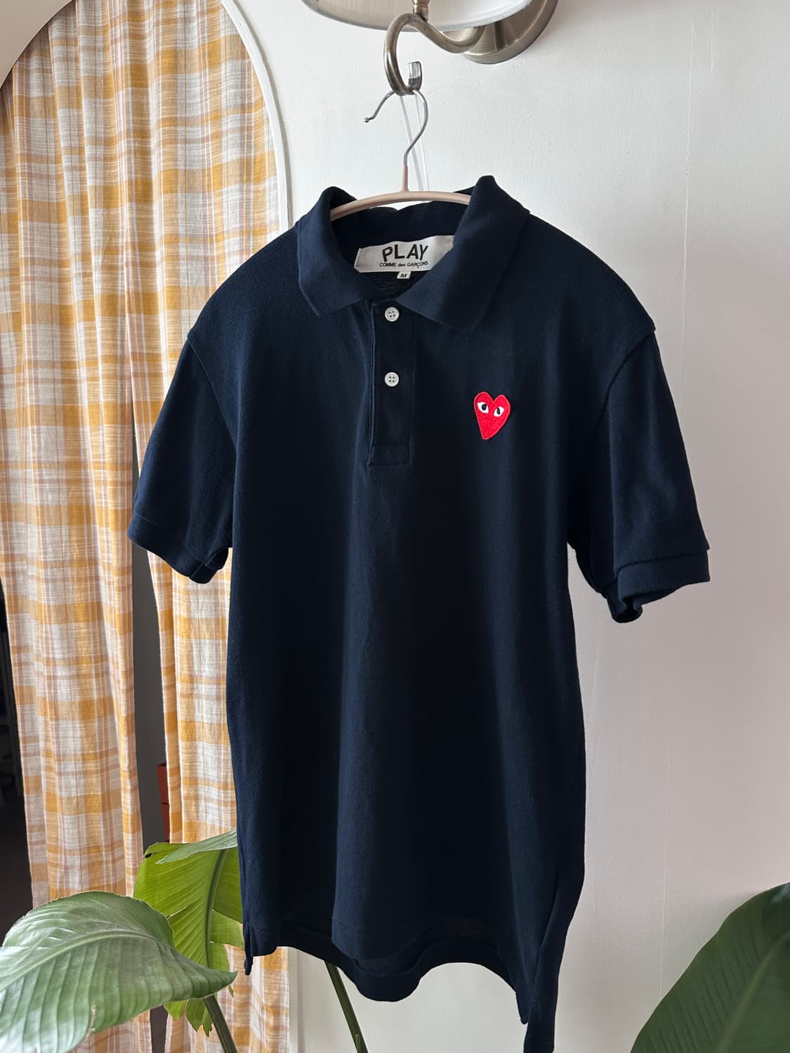 꼼데가르송 play 반팔 카라티 네이비M꼼데가르송 play 반팔 카라티 상품이미지1