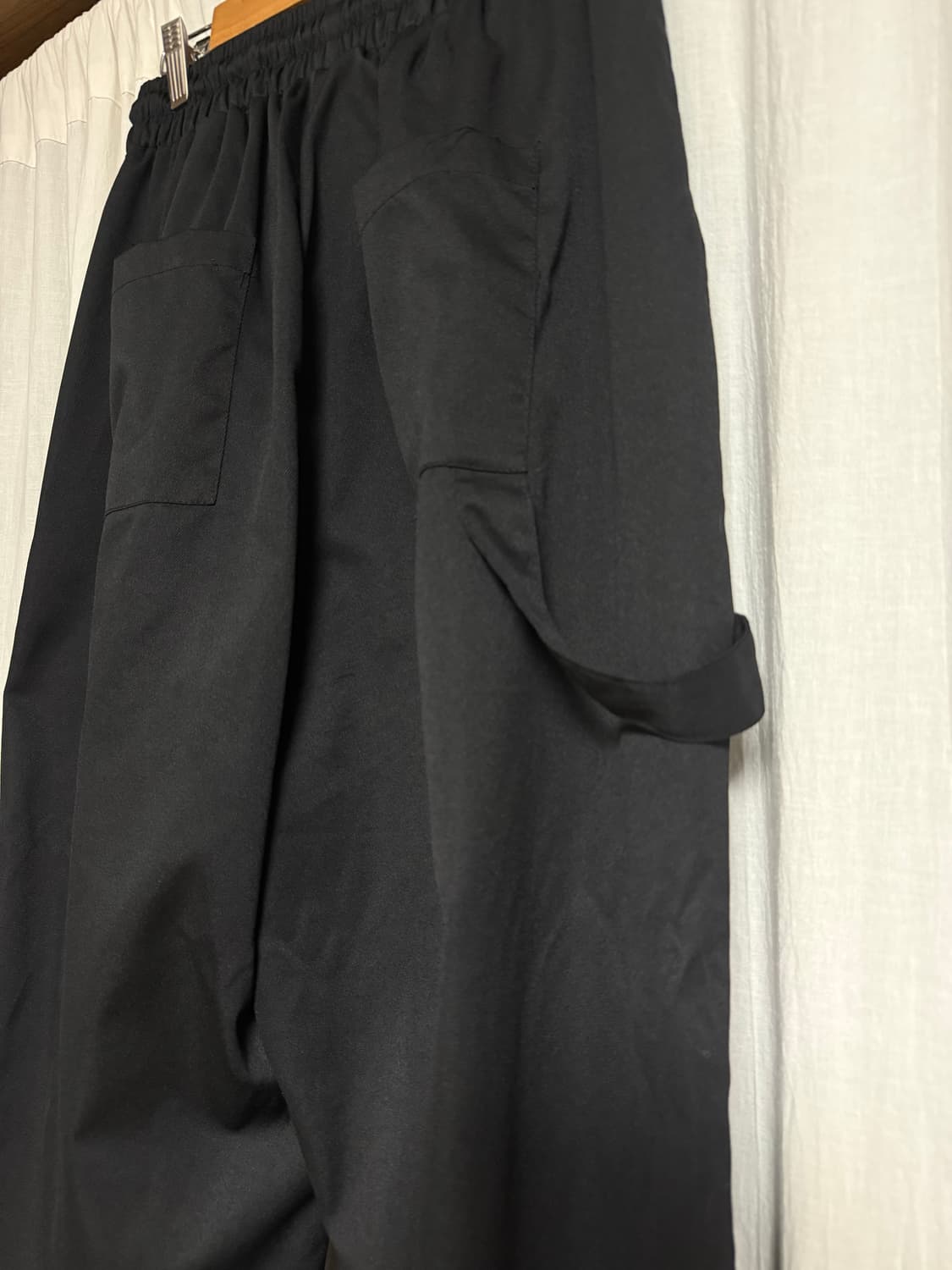 블랙업 네온 리벳 카펜더 와이드 스트링팬츠 상품이미지3