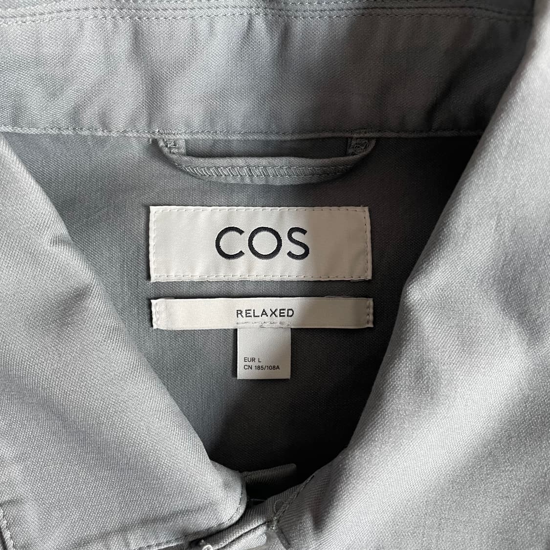 COS 레귤러 핏 라이트웨이트 오버셔츠 상품이미지3