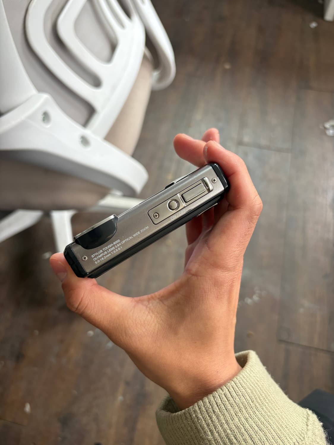 올림푸스 스타일러스 터프6000 디지털카메라 상품이미지2