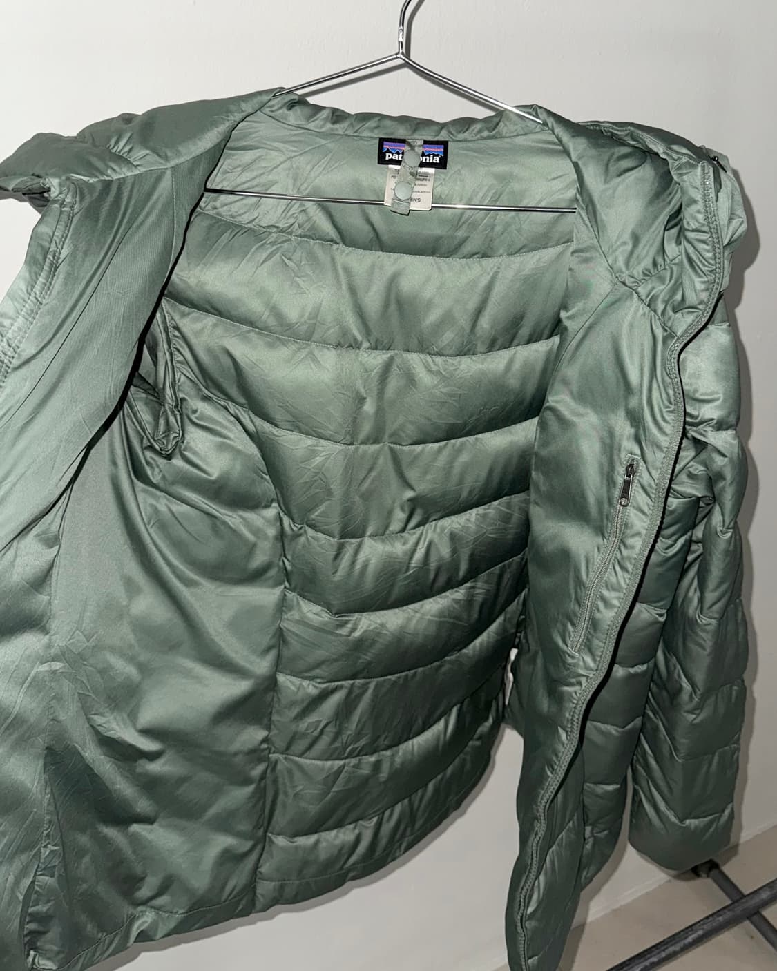 Patagonia 경량 패딩 상품이미지5