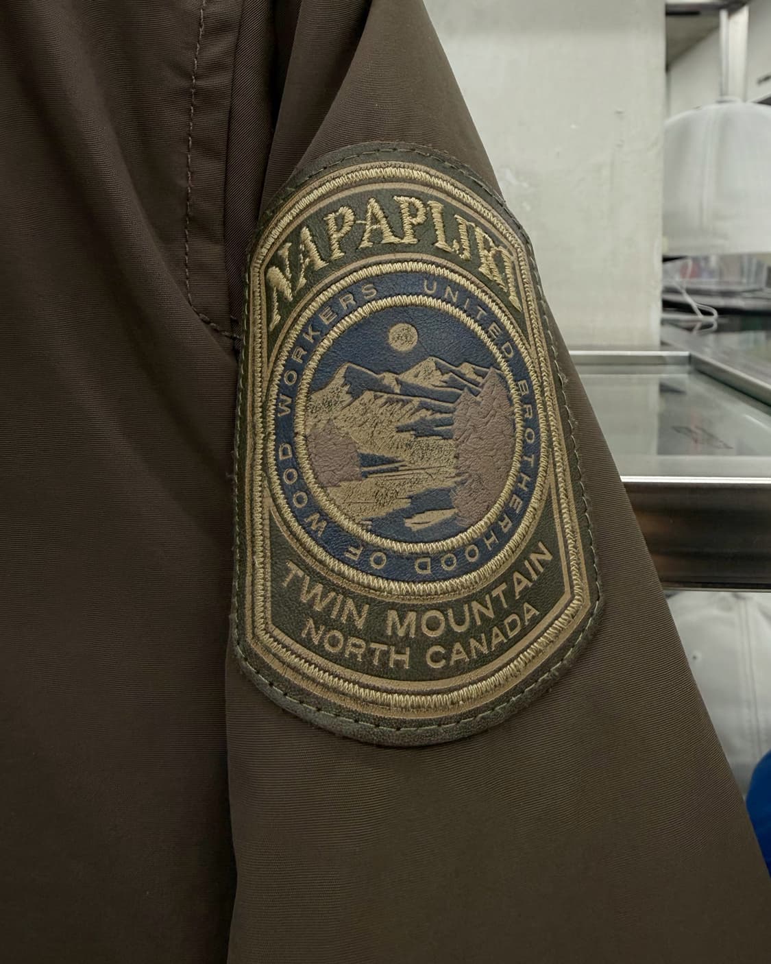 NAPAPIJRI 아웃도어 쉘 자켓 브라운 상품이미지6