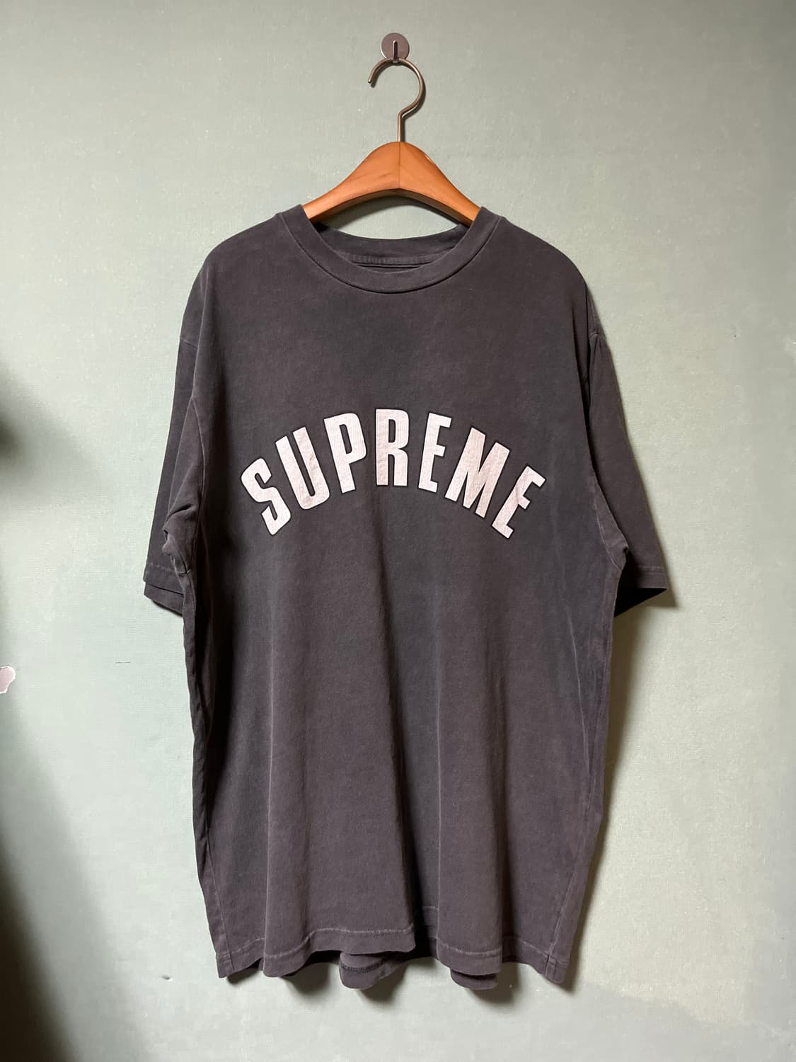 Supreme Cracked Arc T-shirt 24ss  상품이미지1