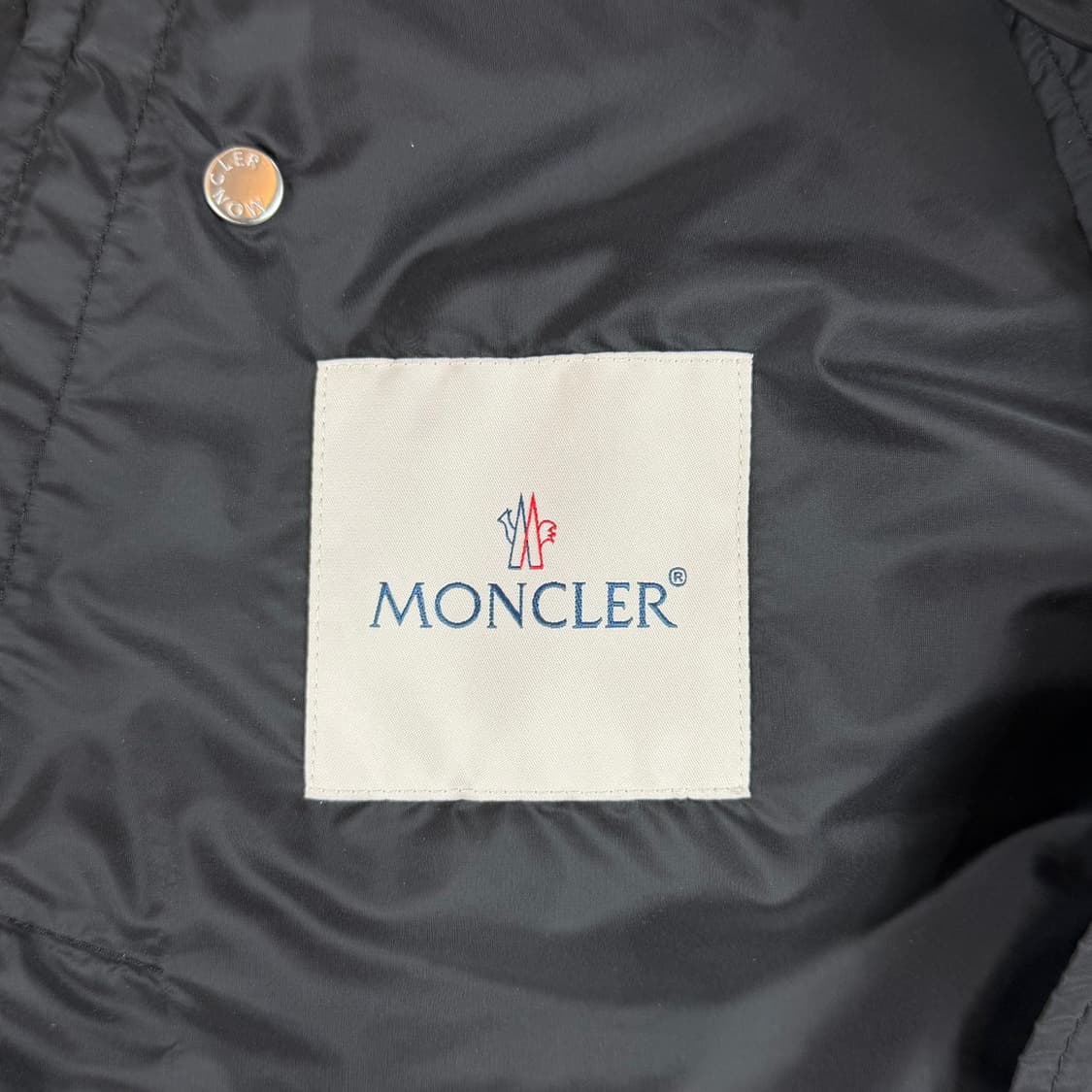 [리오브] 몽클레어 울 블렌드 가디건 니트 패딩 상품이미지4