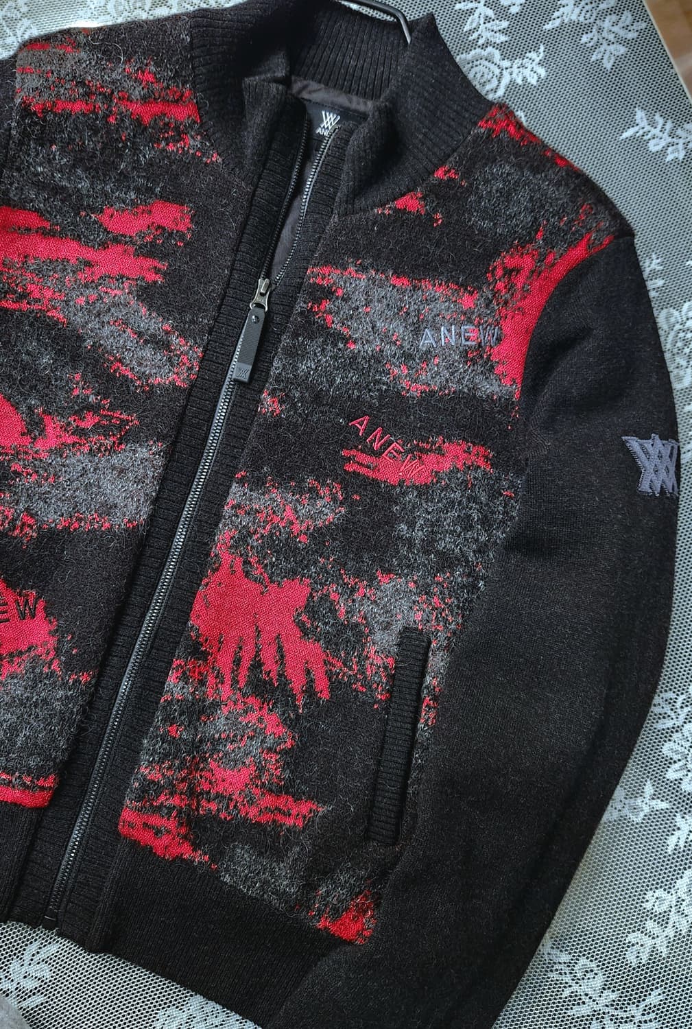 (새상품)어뉴골프 신상 여성 니트 짚업점퍼L 상품이미지5