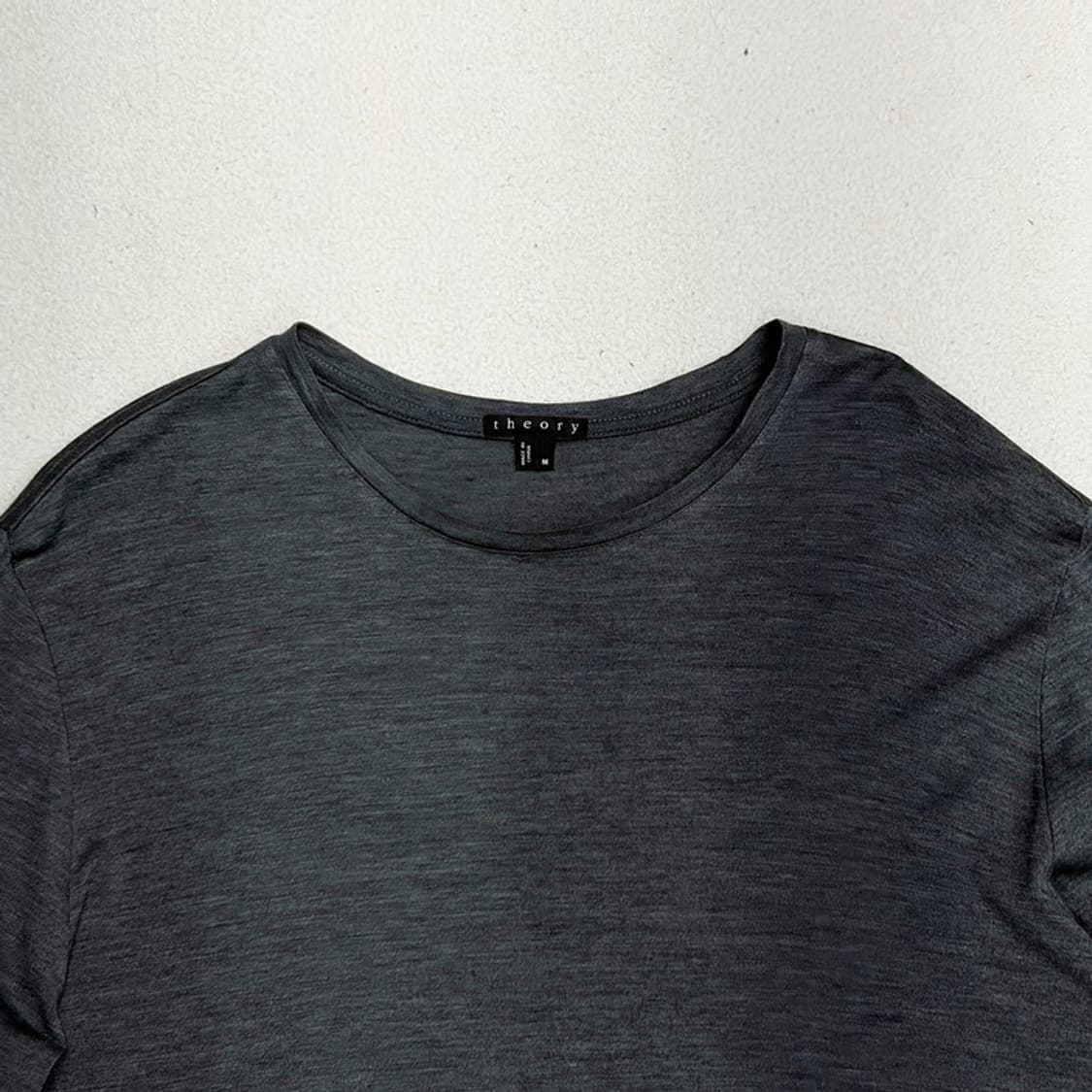 THEORY 실크 크루넥 롱 슬리브 M 상품이미지3