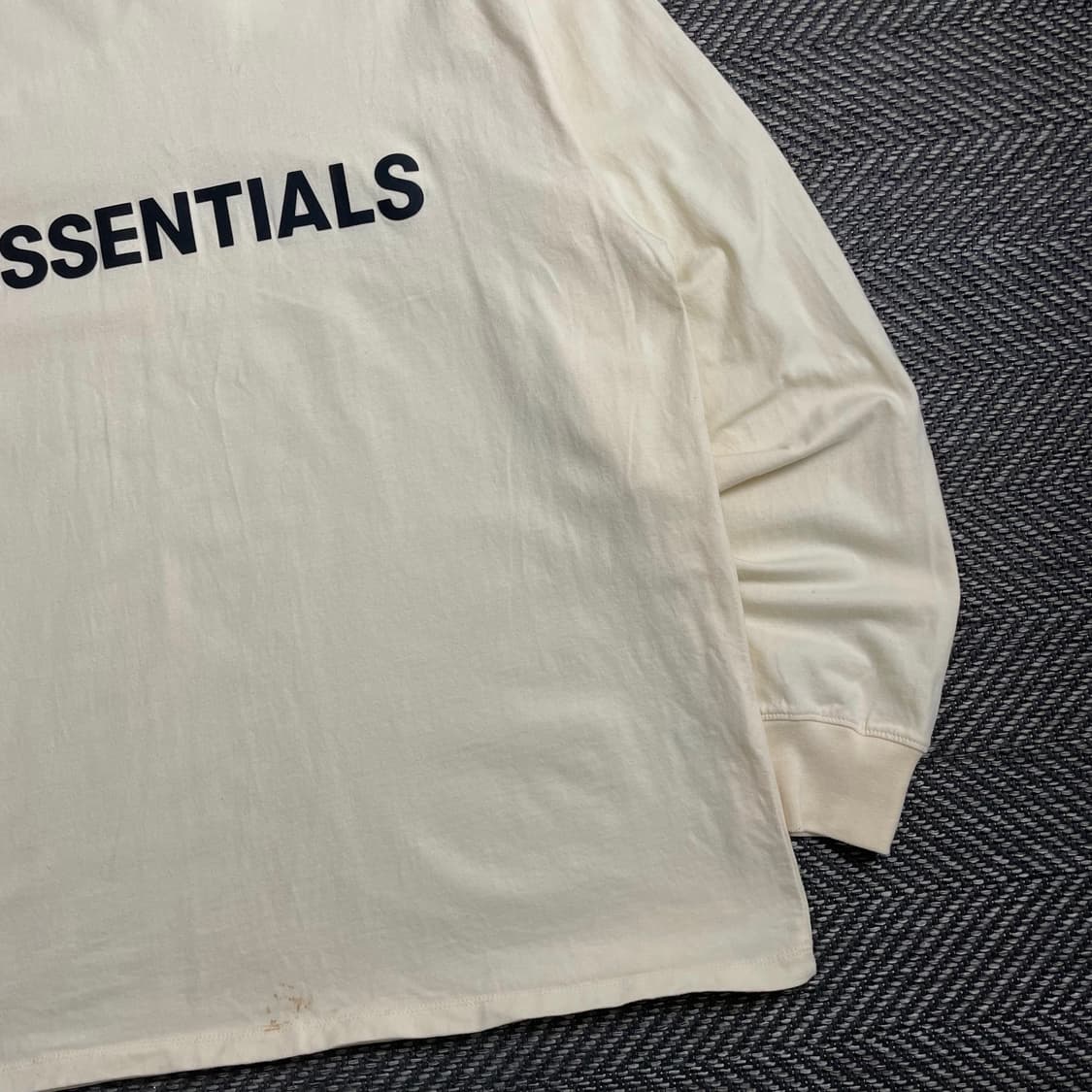 피어오브갓 에센셜 빅로고 박시핏 롱 슬리브y 4273 상품이미지3